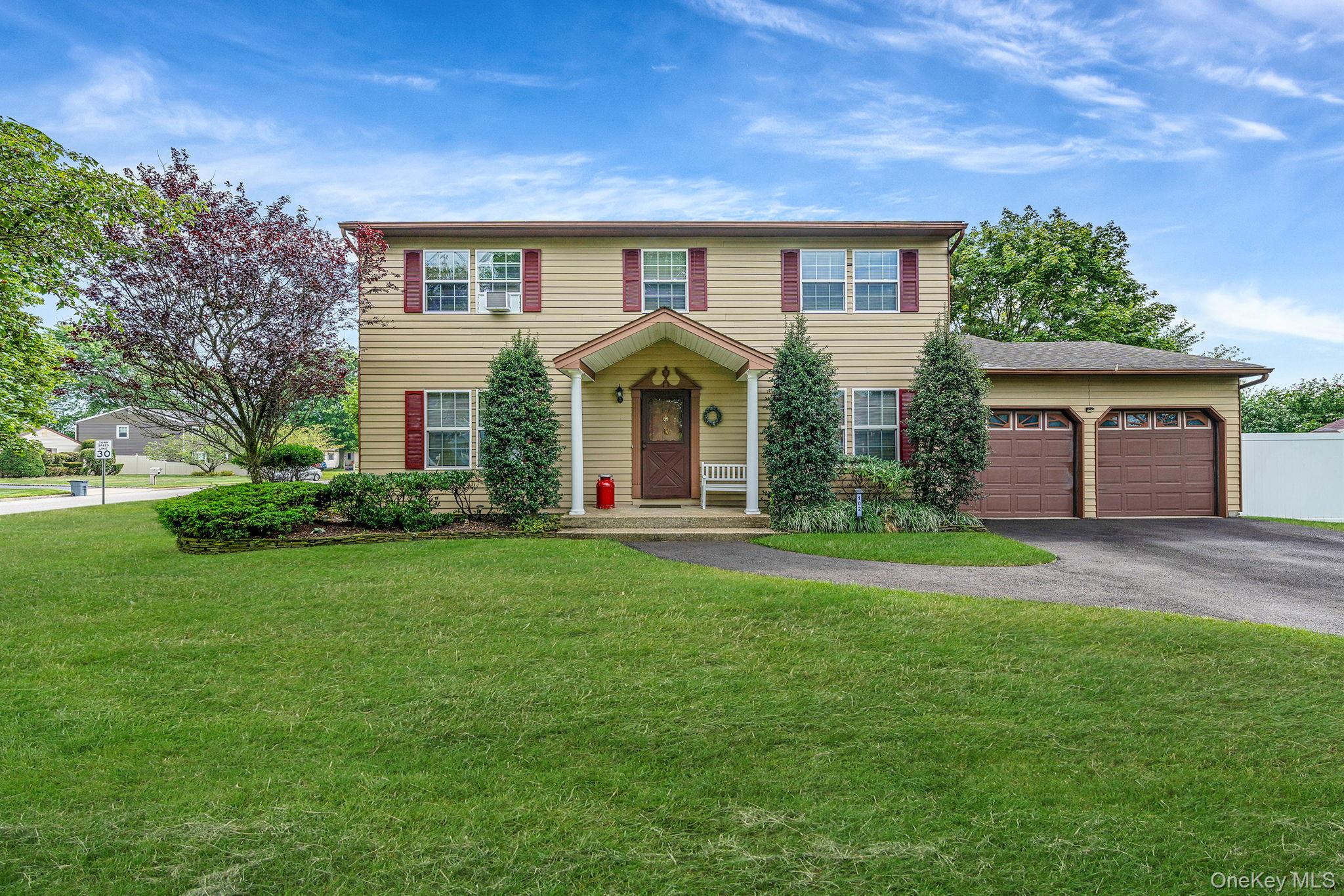 #1 photo, 102 Camille Lane, East Patchogue , NY 11772