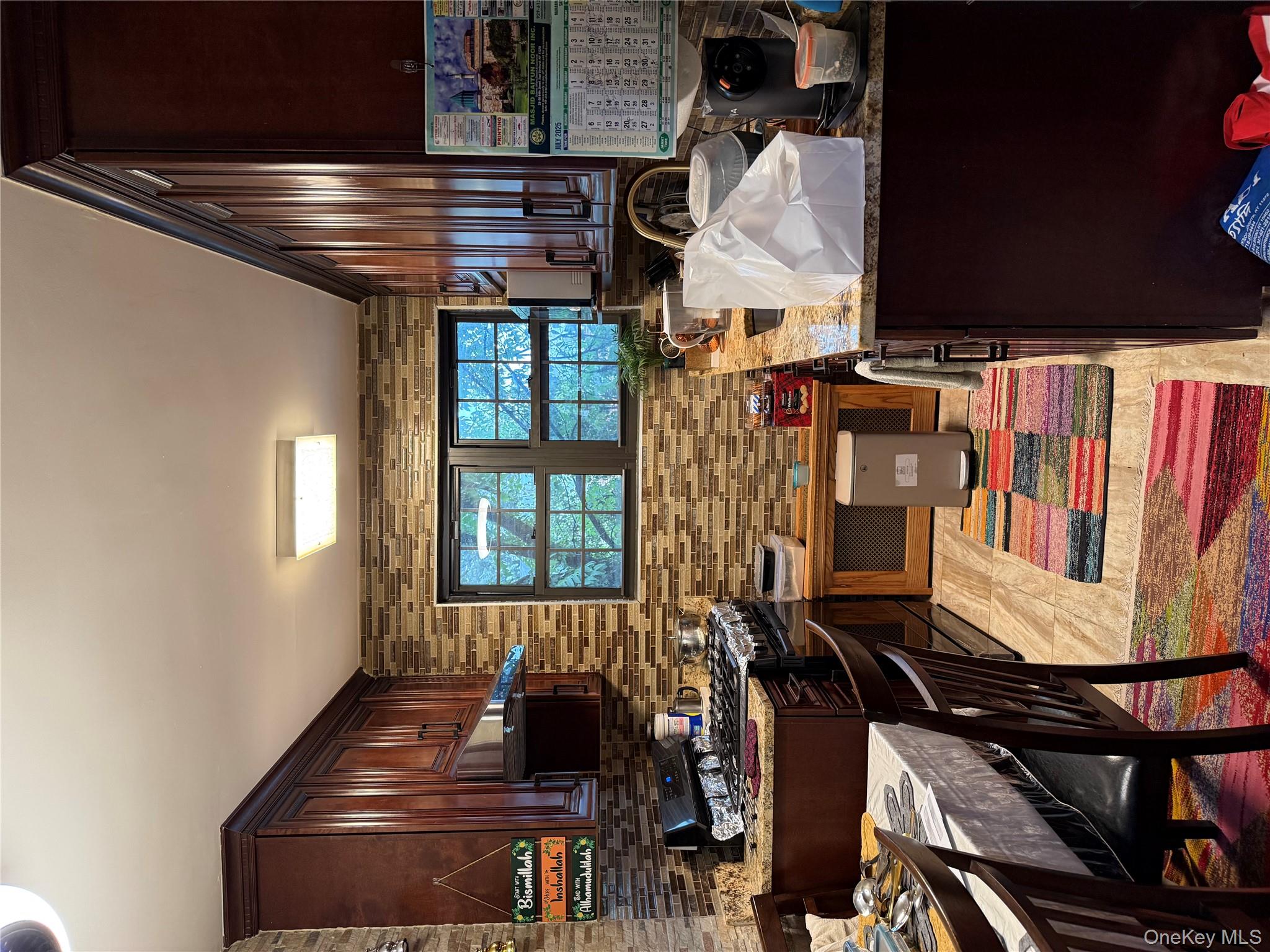 #20 photo, 8605 25th Avenue, クイーンズ区 East Elmhurst , NY 11369