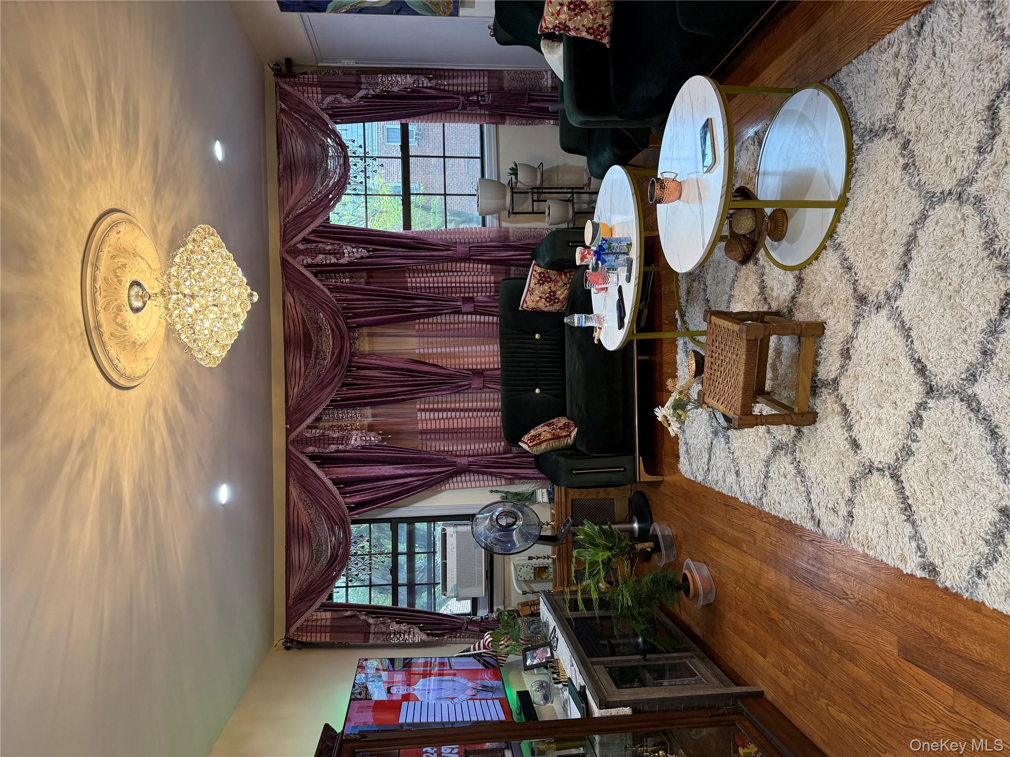 #6 photo, 8605 25th Avenue, クイーンズ区 East Elmhurst , NY 11369