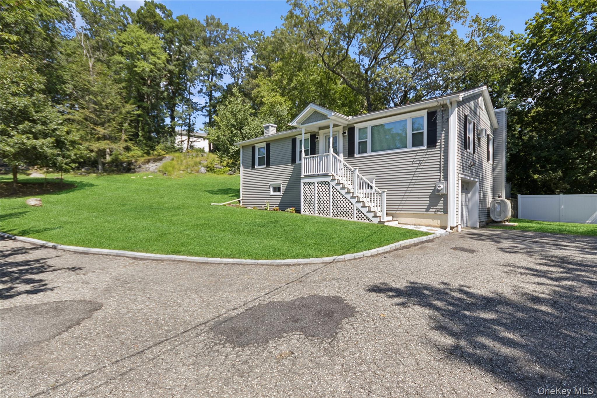 #1 photo, 14 Garfield Drive, 纽约州 Patterson , NY 12563