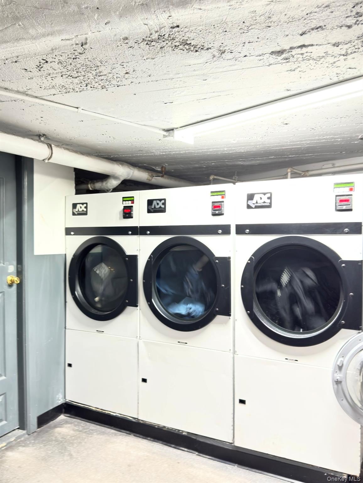 #14 photo, 2925 Mathews Ave, ブロンクス区 Bronx , NY 10467