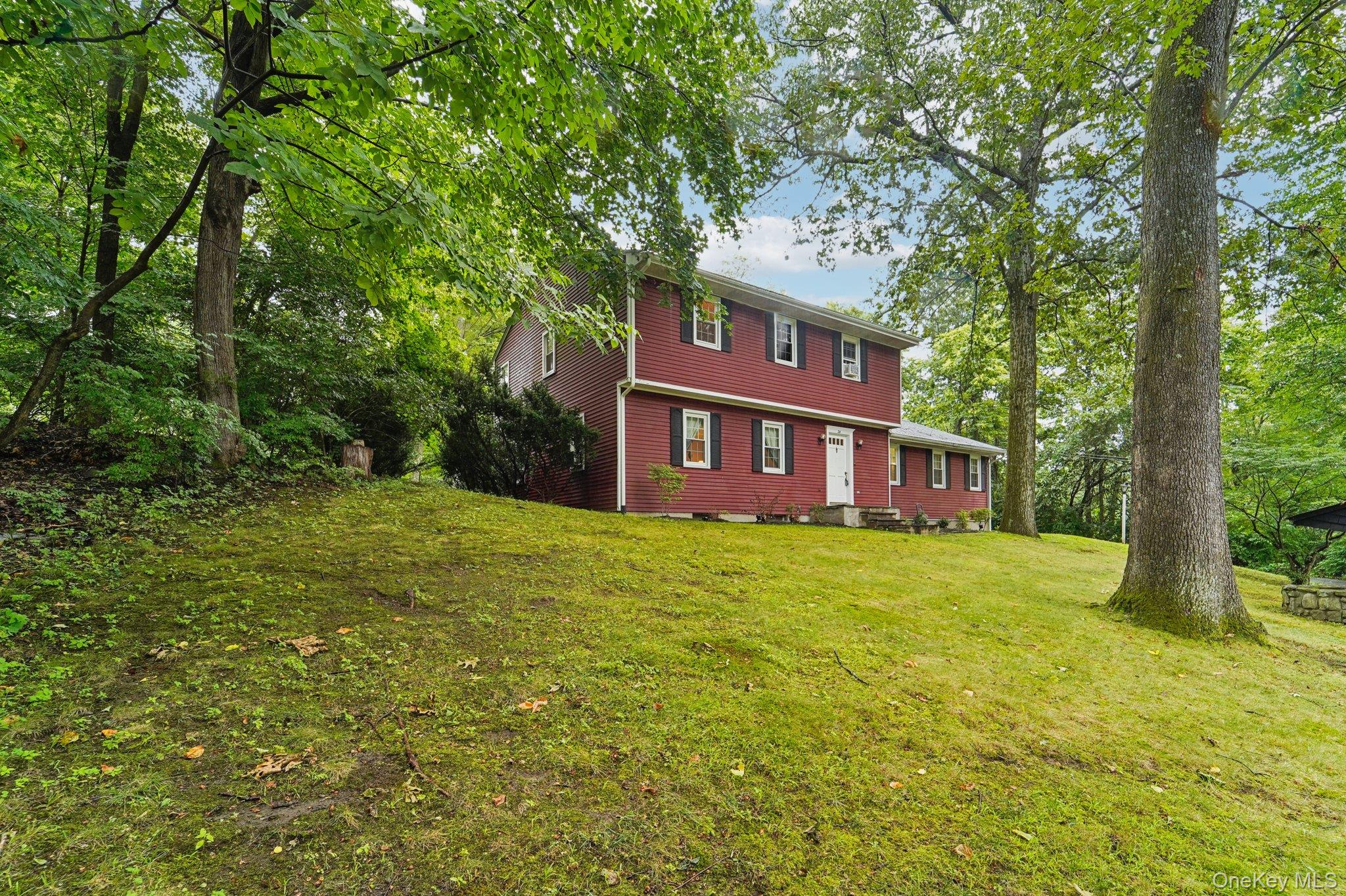 #2 photo, 24 Dogwood Hills Road, Newburgh , NY 12550