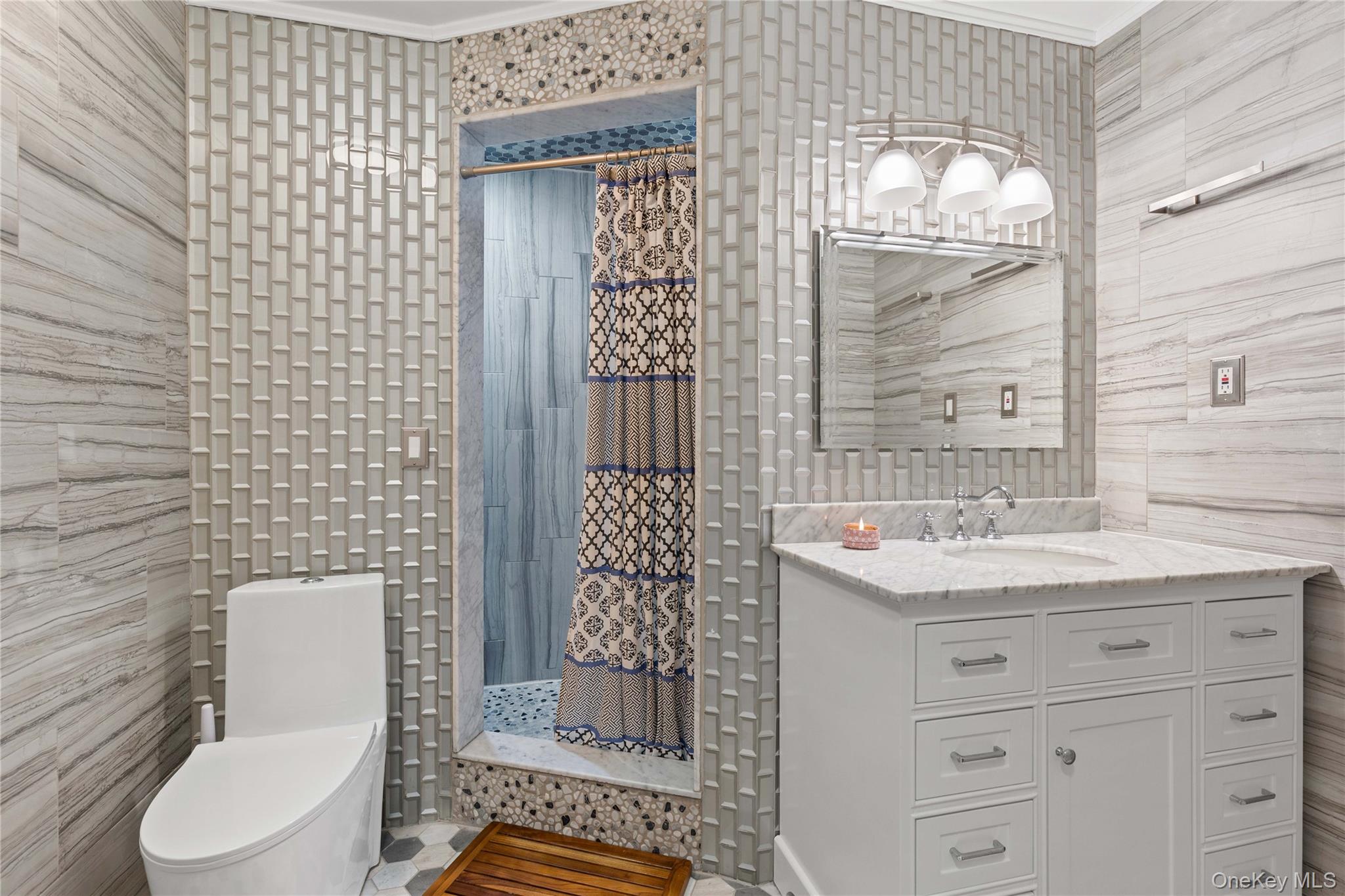 #18 photo, 4 Marisa Court, Bronx , NY 10465