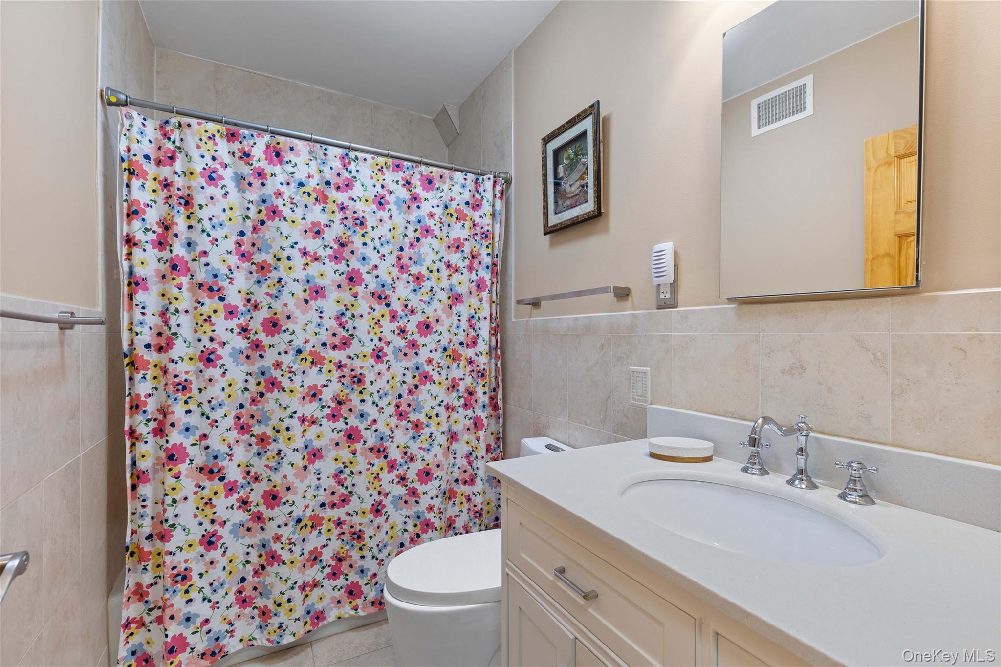 #19 photo, 4 Marisa Court, Bronx , NY 10465