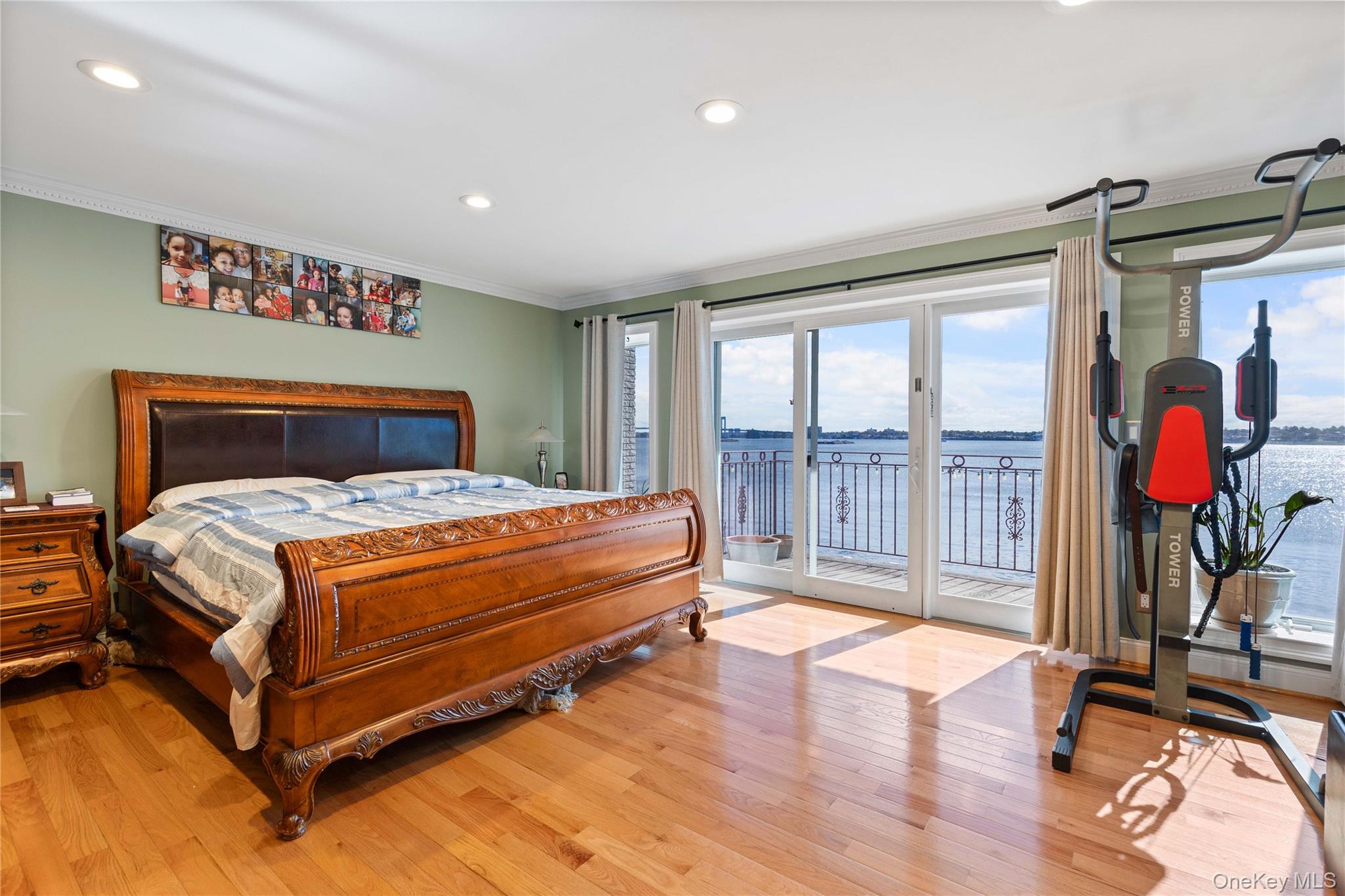 #5 photo, 4 Marisa Court, Bronx , NY 10465