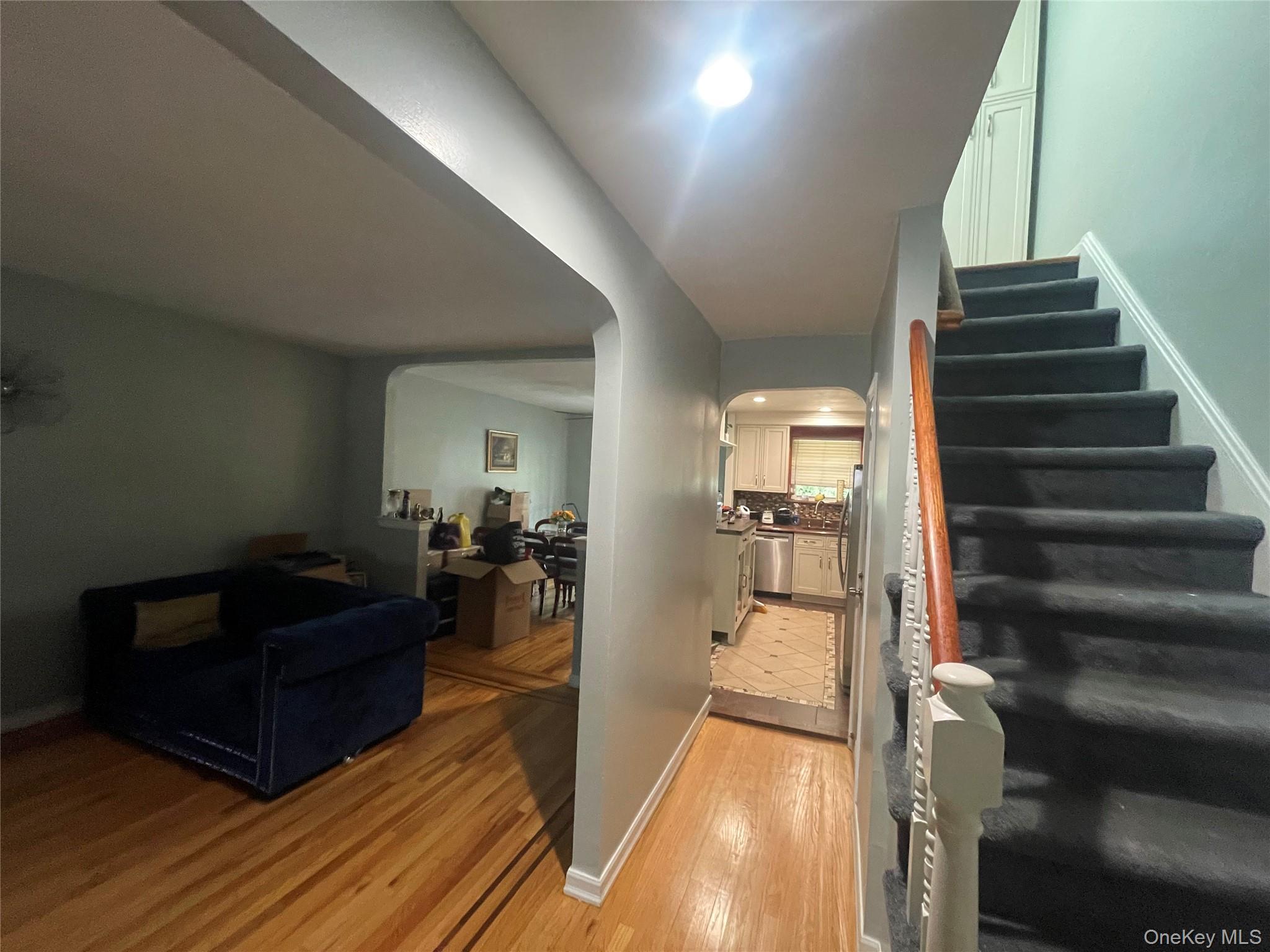 #13 photo, 2524 Radcliff Avenue, ブロンクス区 Bronx , NY 10469