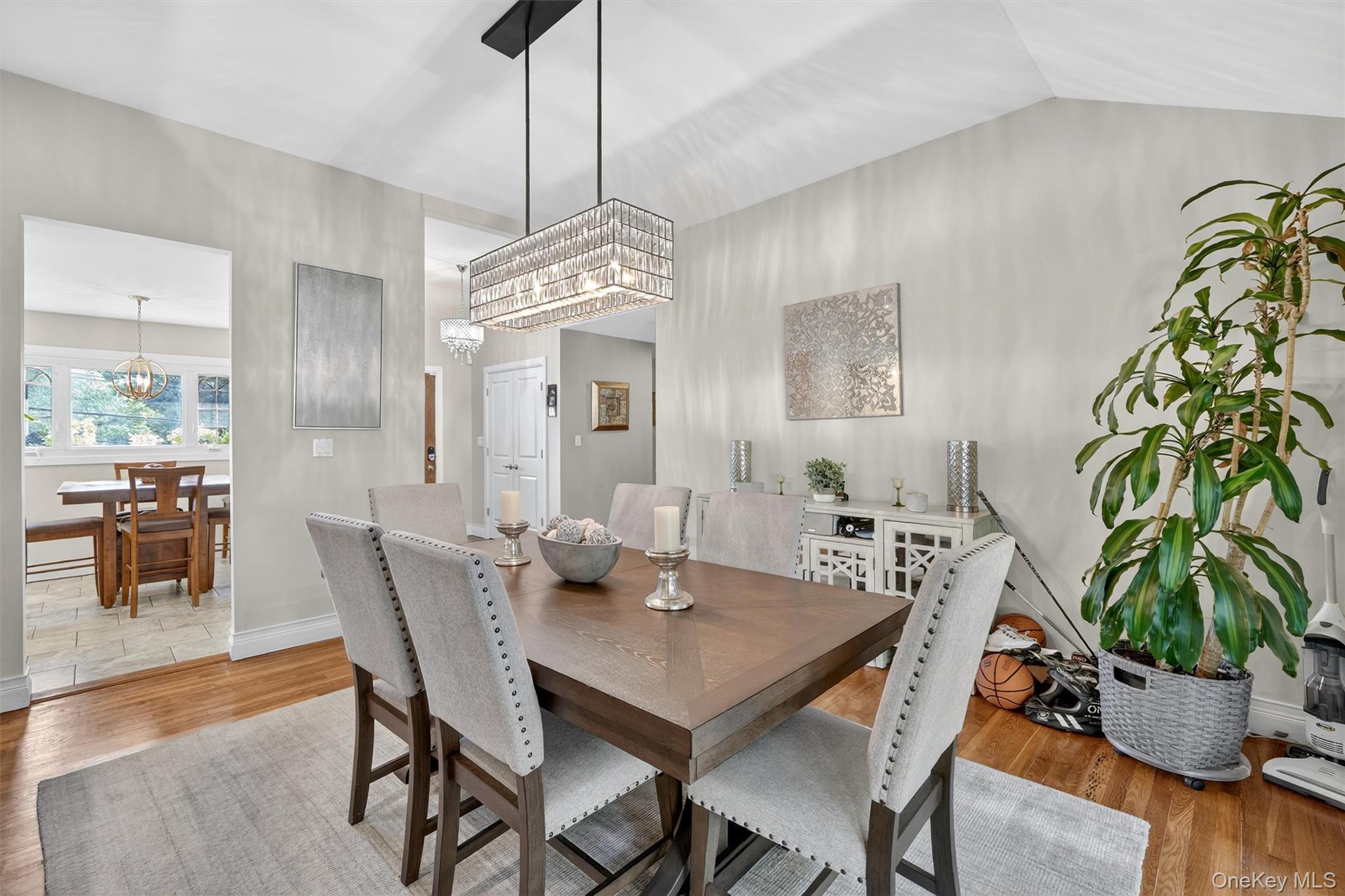 #19 photo, 15 Lakeshore Drive, Eastchester , NY 10709