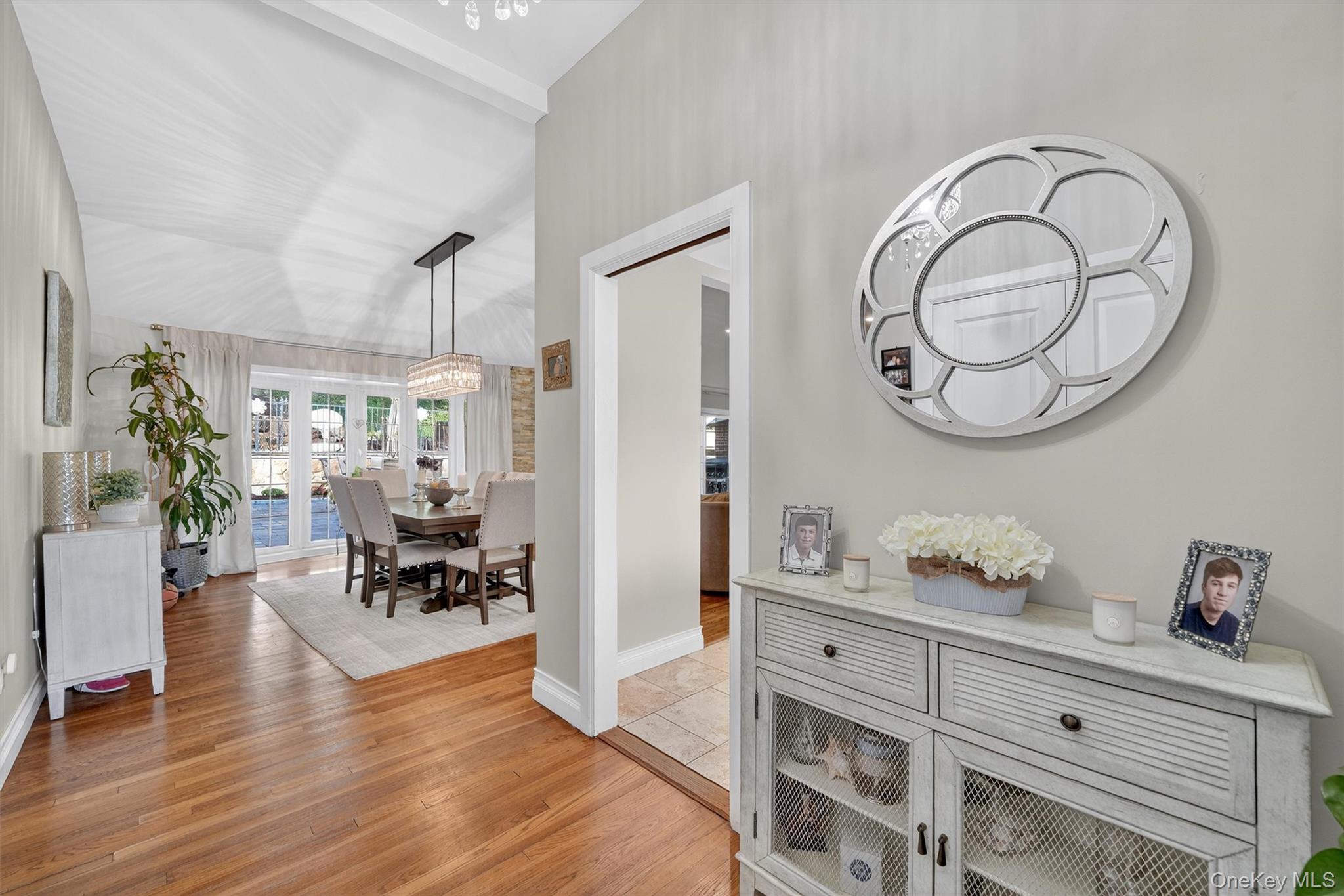 #3 photo, 15 Lakeshore Drive, Eastchester , NY 10709