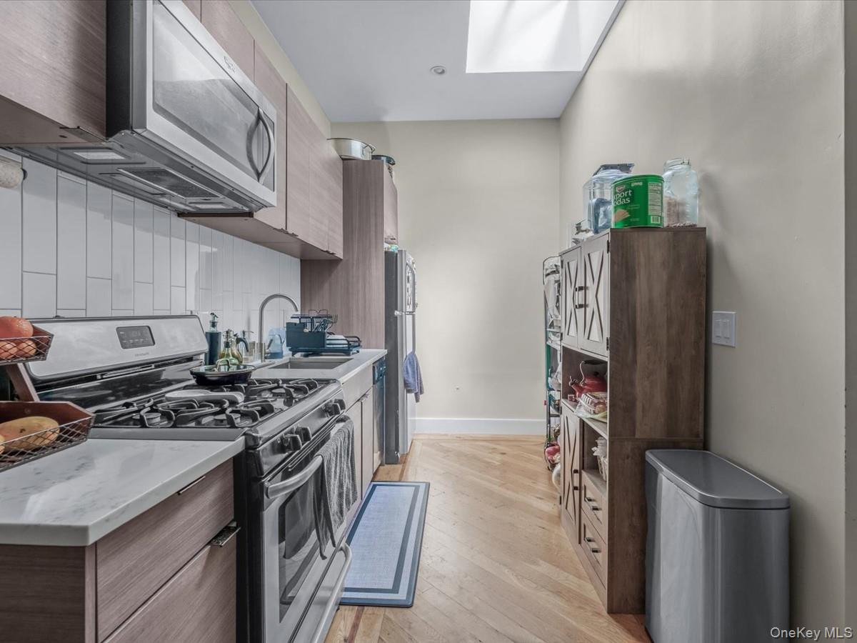 #5 photo, 459 Belmont Avenue, ブルックリン区 Brooklyn , NY 11207