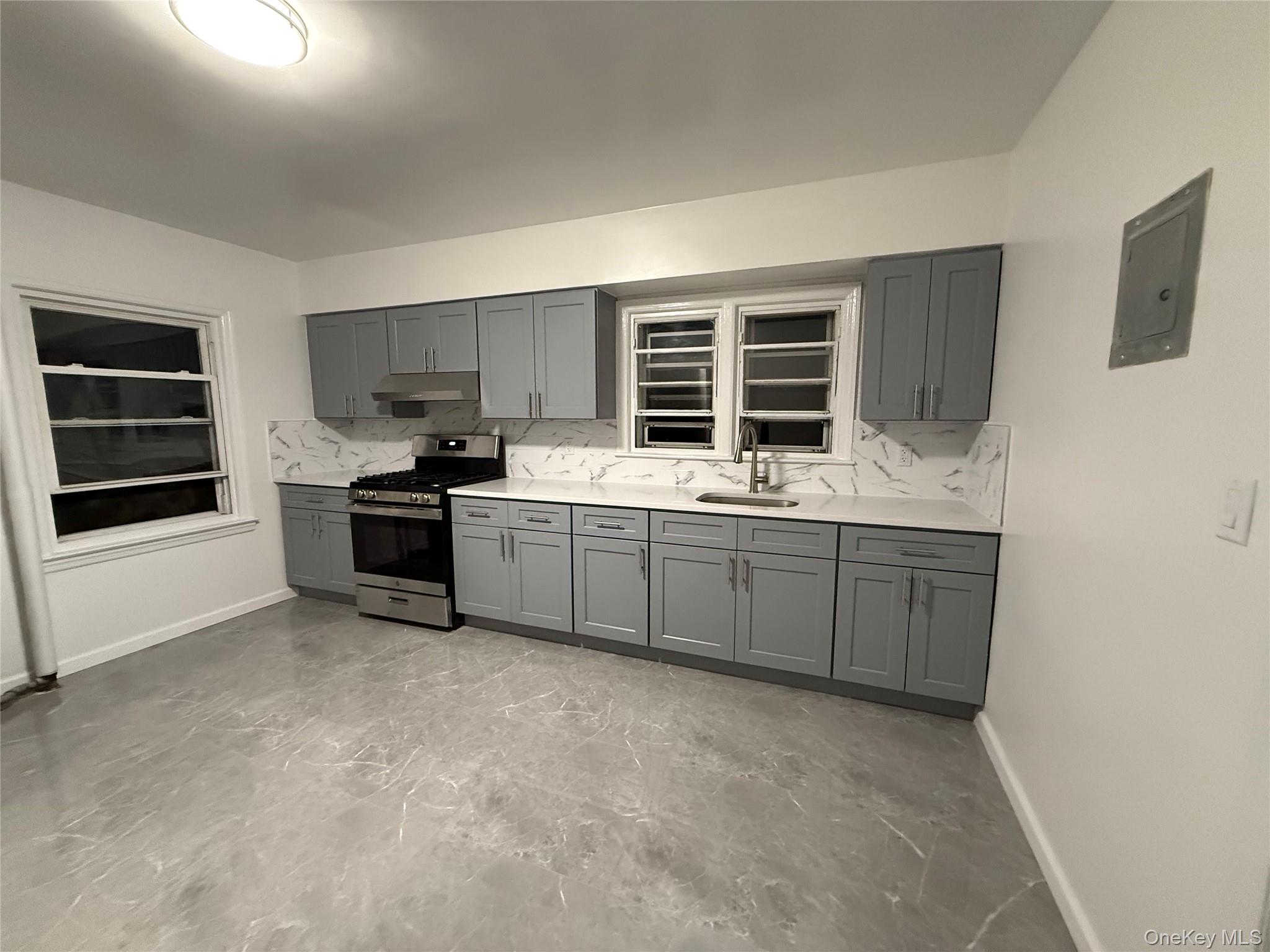 #1 photo, 84-63 161 street, Jamaica Hills , NY 11432