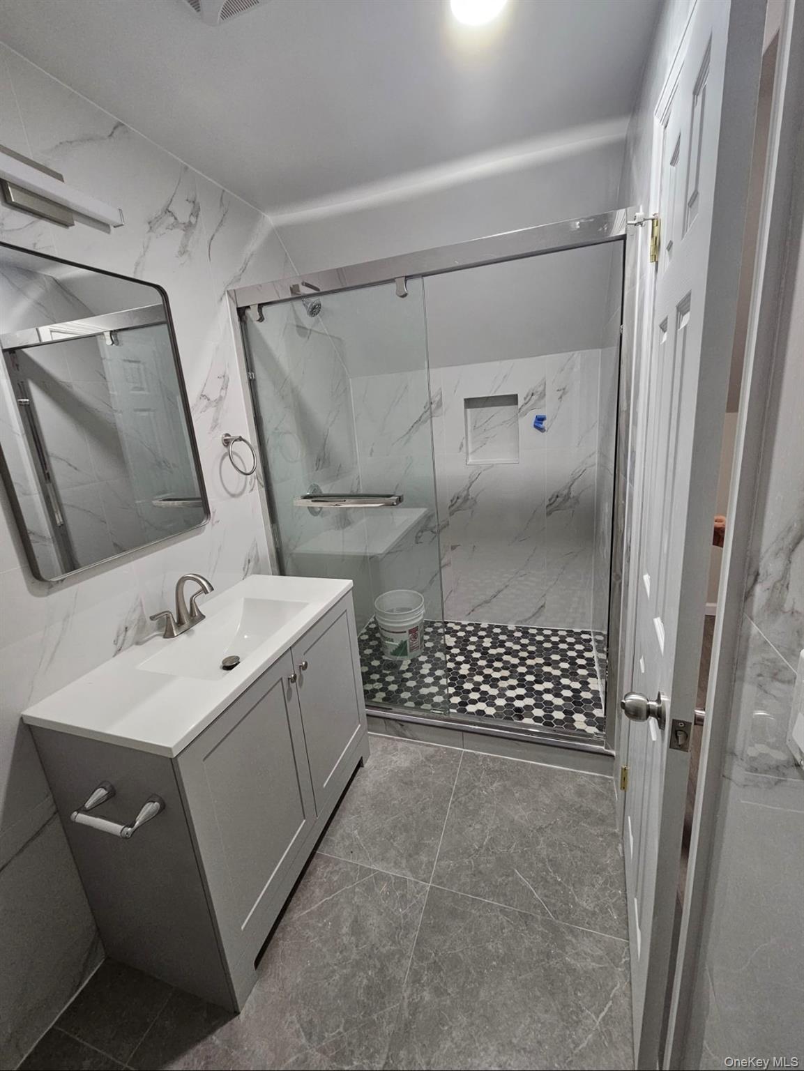 #9 photo, 84-63 161 street, Jamaica Hills , NY 11432