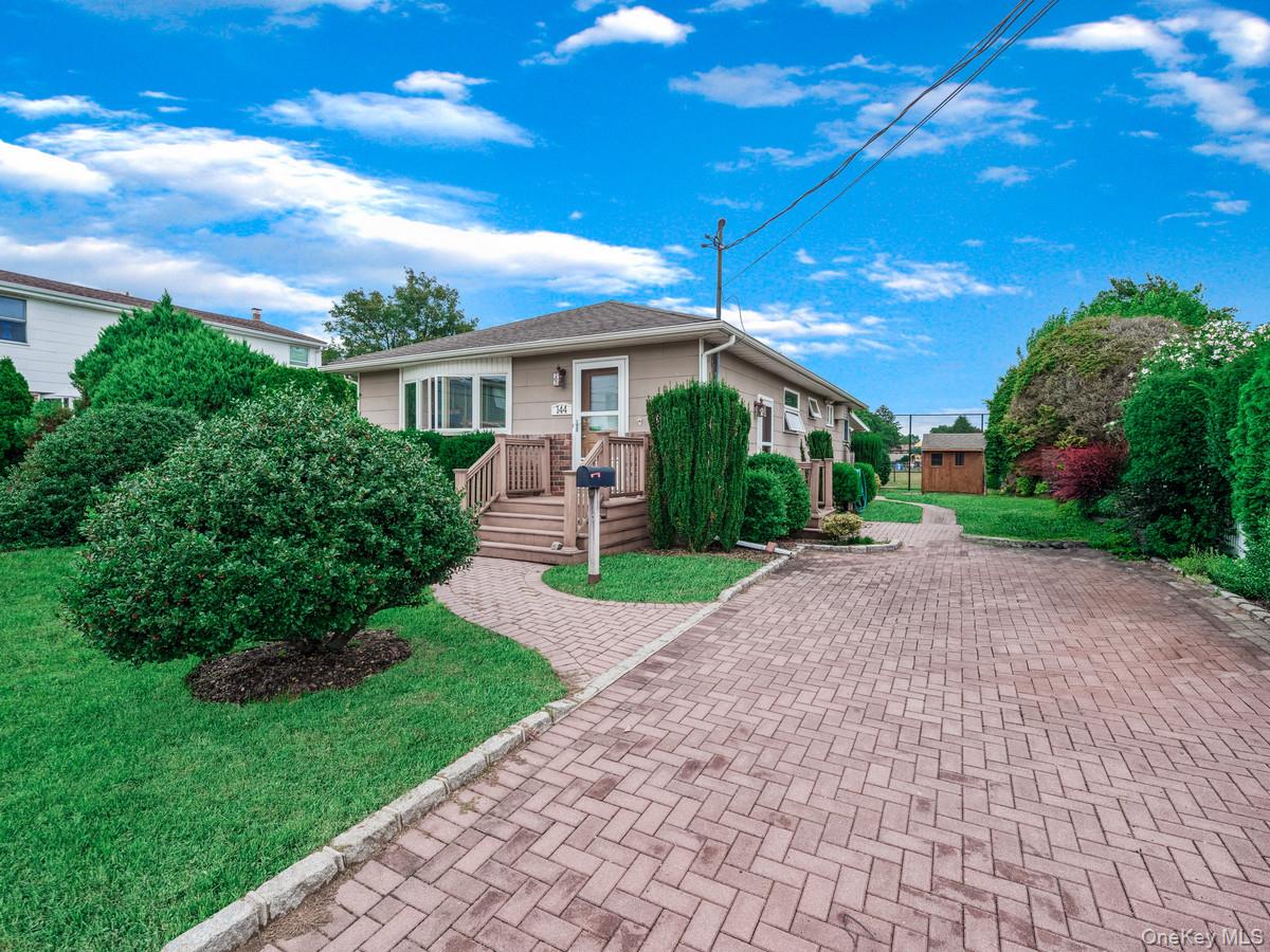 #2 photo, 144 S 7th Street, ナッソー郡 Bethpage , NY 11714