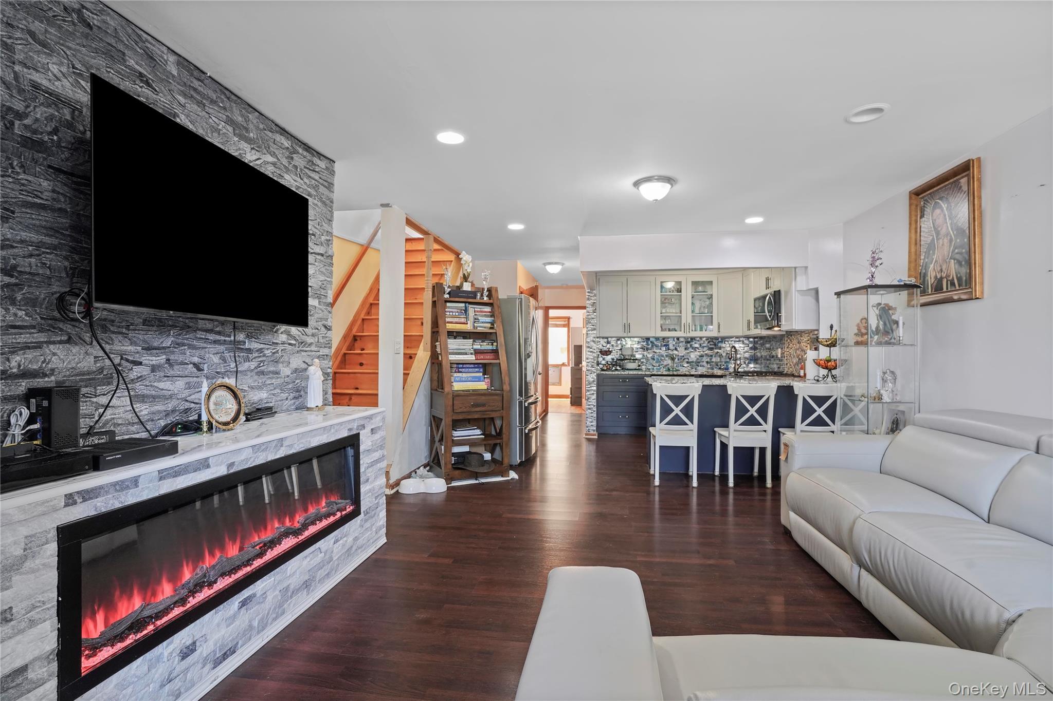 #5 photo, 6536 Metropolitan Avenue, クイーンズ区 Middle Village , NY 11379