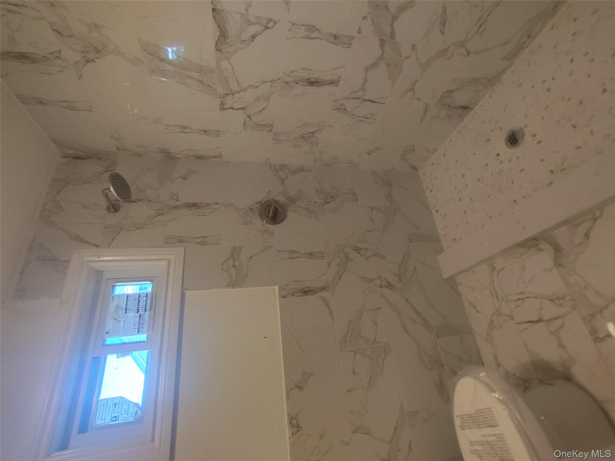 #6 photo, 121 Woodland Drive, サフォーク郡 Mastic Beach , NY 11951