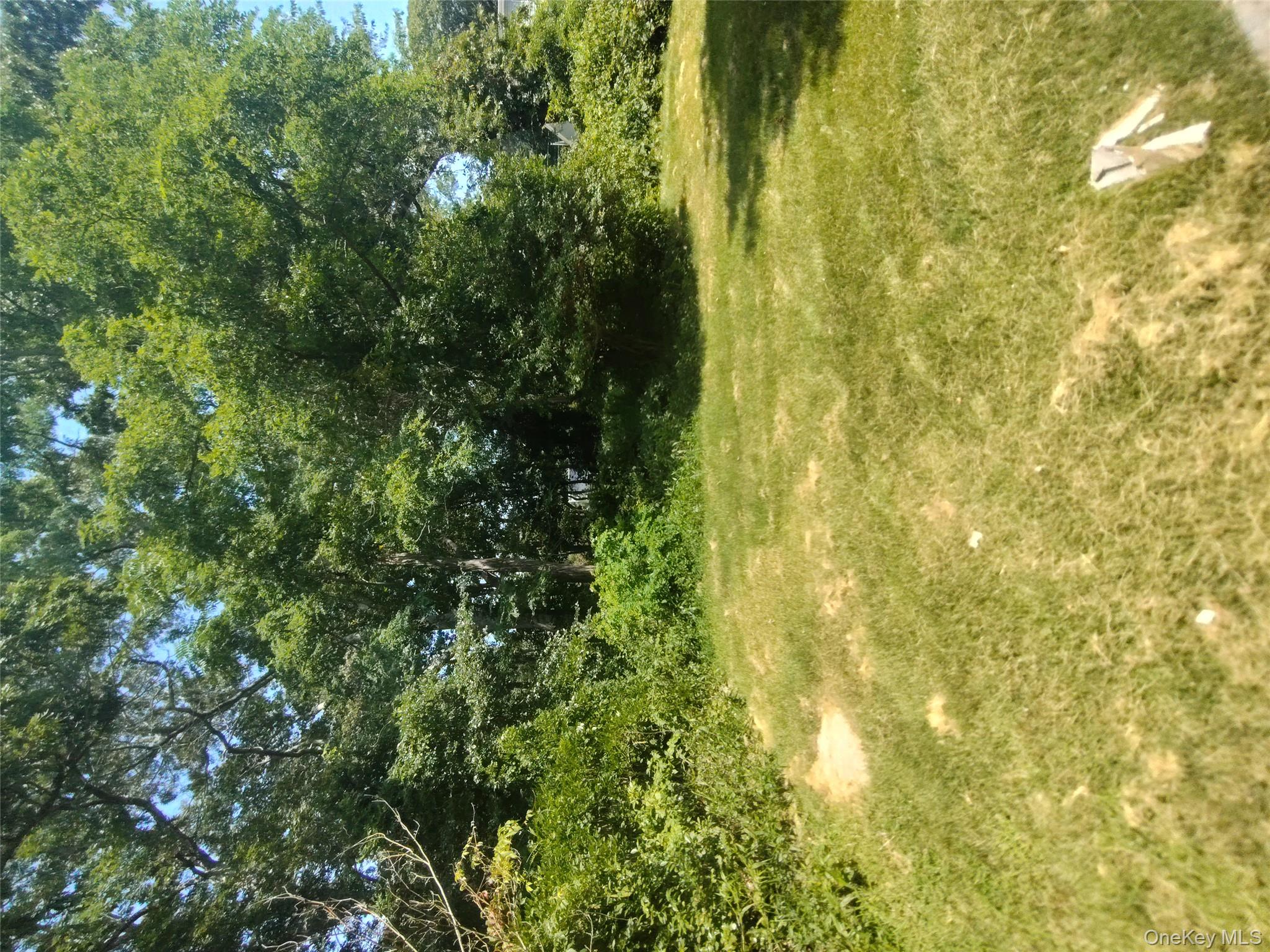 #8 photo, 121 Woodland Drive, サフォーク郡 Mastic Beach , NY 11951