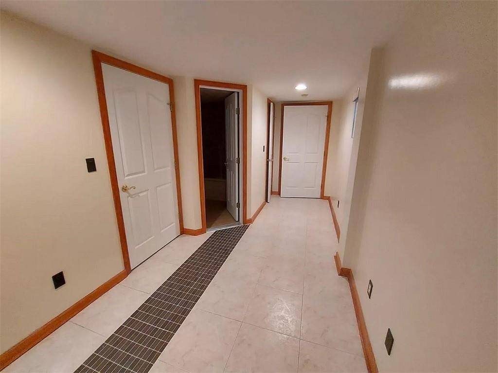 #22 photo, 472 Lake St, Gravesend , NY 11223