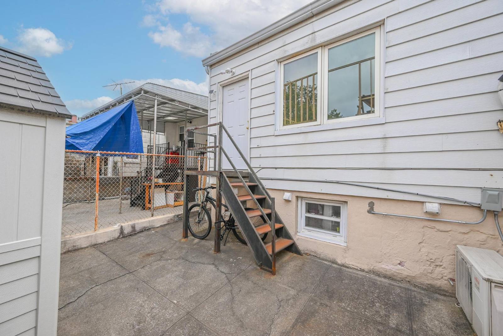 #30 photo, 472 Lake St, Gravesend , NY 11223