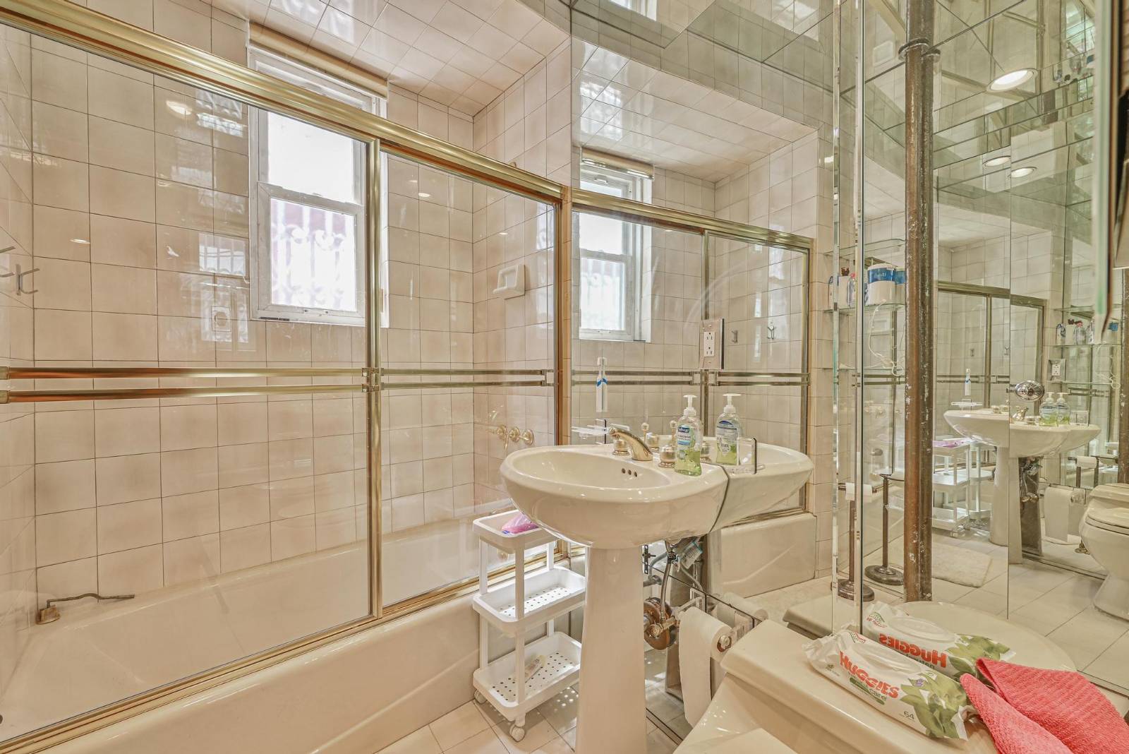 #7 photo, 1016 Avenue X, ブルックリン区 Sheepshead Bay , NY 11235