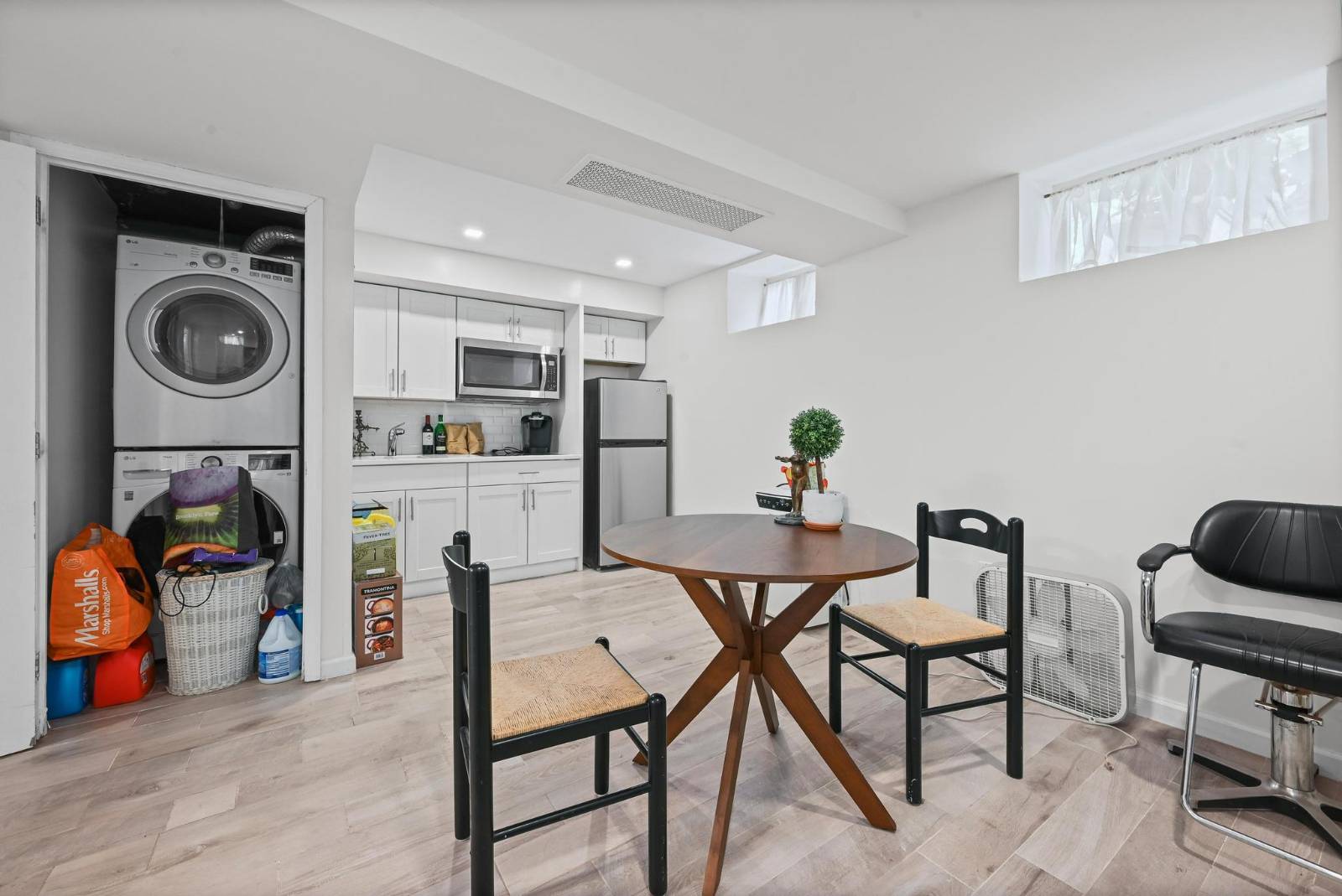 #24 photo, 2154 60th St, ブルックリン区 Borough Park , NY 11204