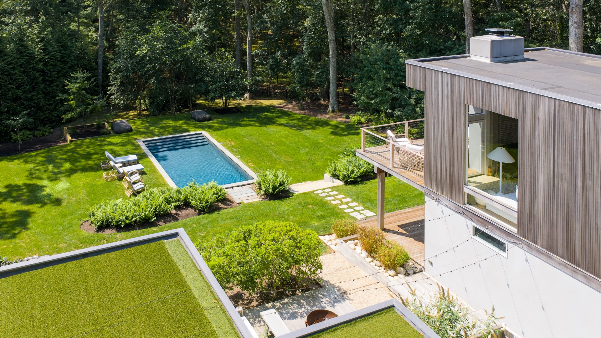 #2 photo, 216 Bull Path, サフォーク郡 East Hampton , NY 11937