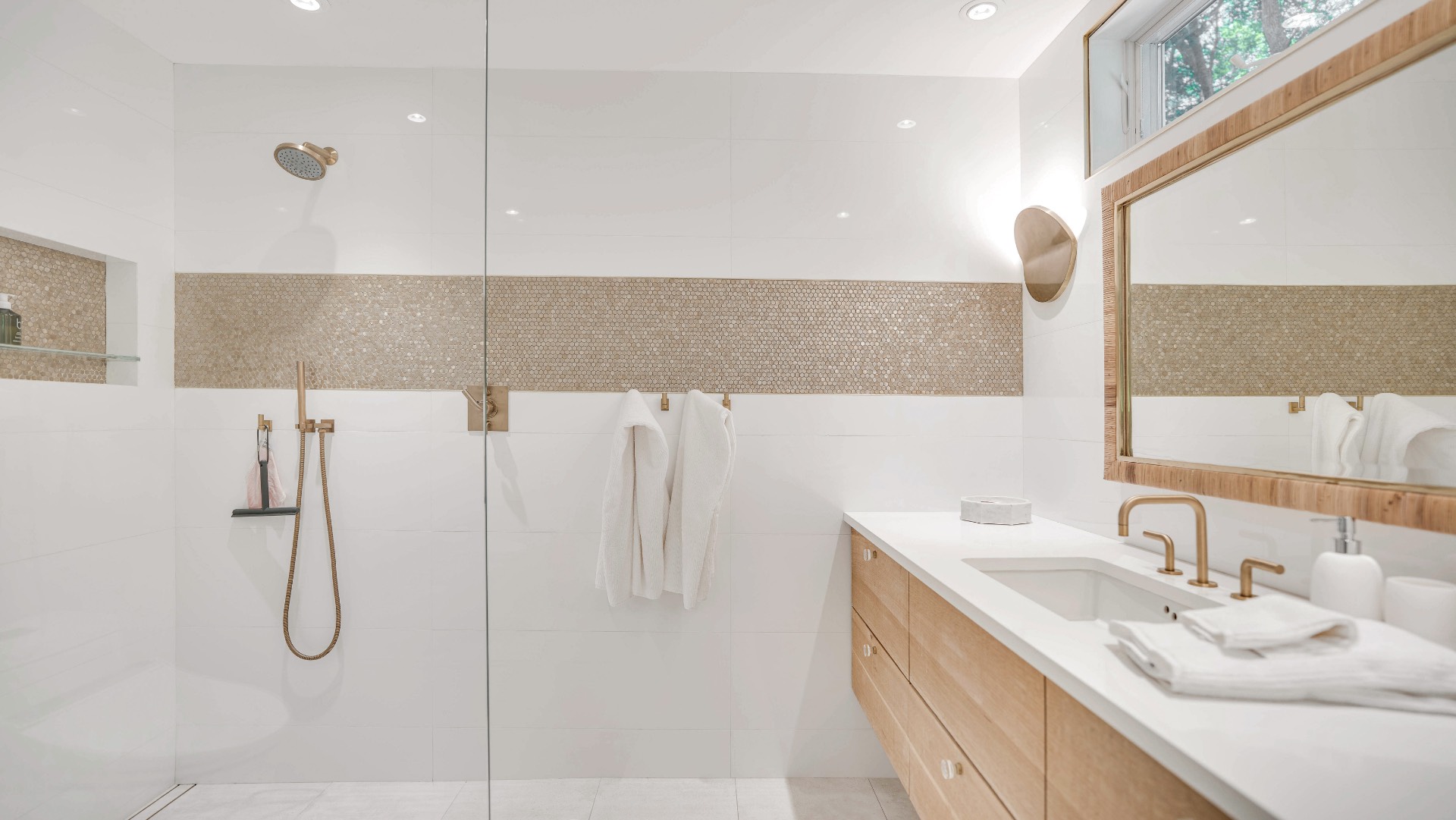 #30 photo, 216 Bull Path, サフォーク郡 East Hampton , NY 11937