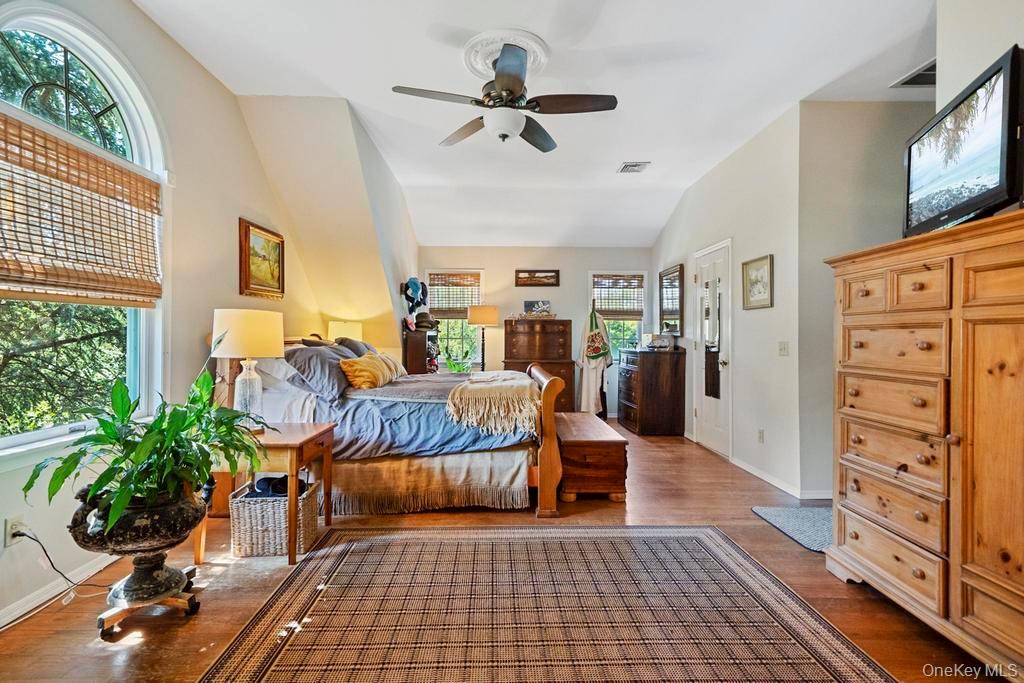 #17 photo, 146 Old Stump Road, Brookhaven , NY 11719