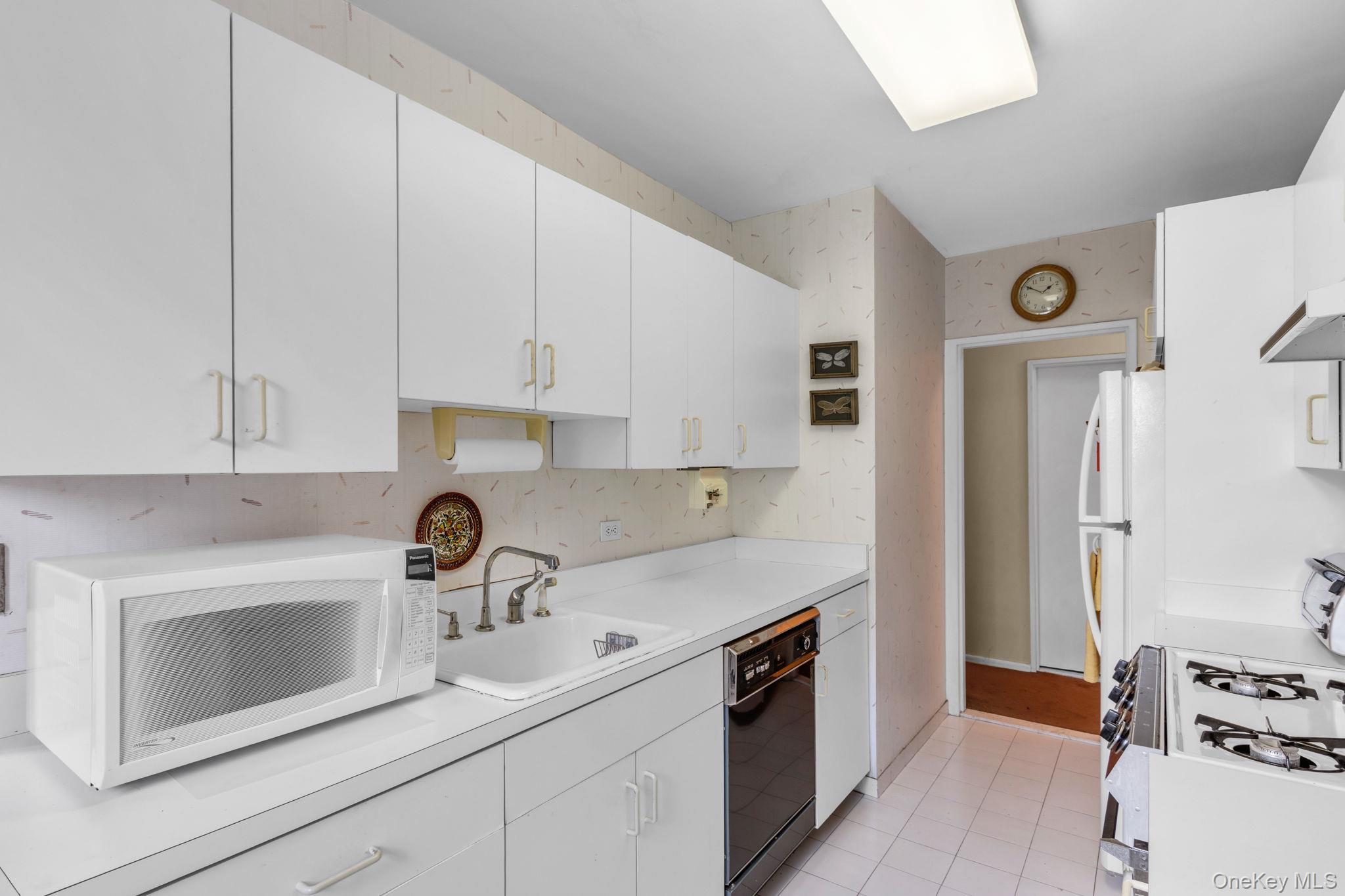 #8 photo, 3901 Independence Avenue, ブロンクス区 Bronx , NY 10463