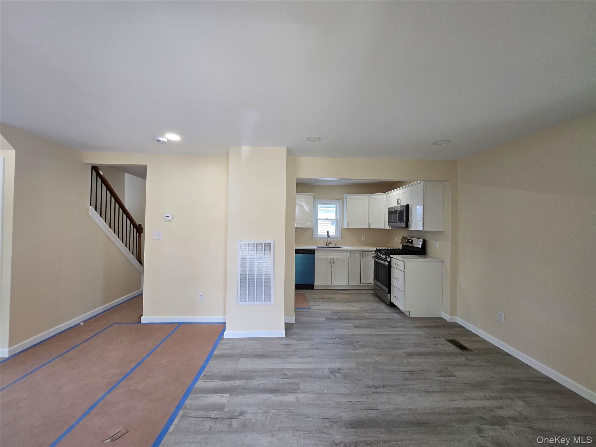 #6 photo, 1 Chestnut Street, Middletown , NY 10940