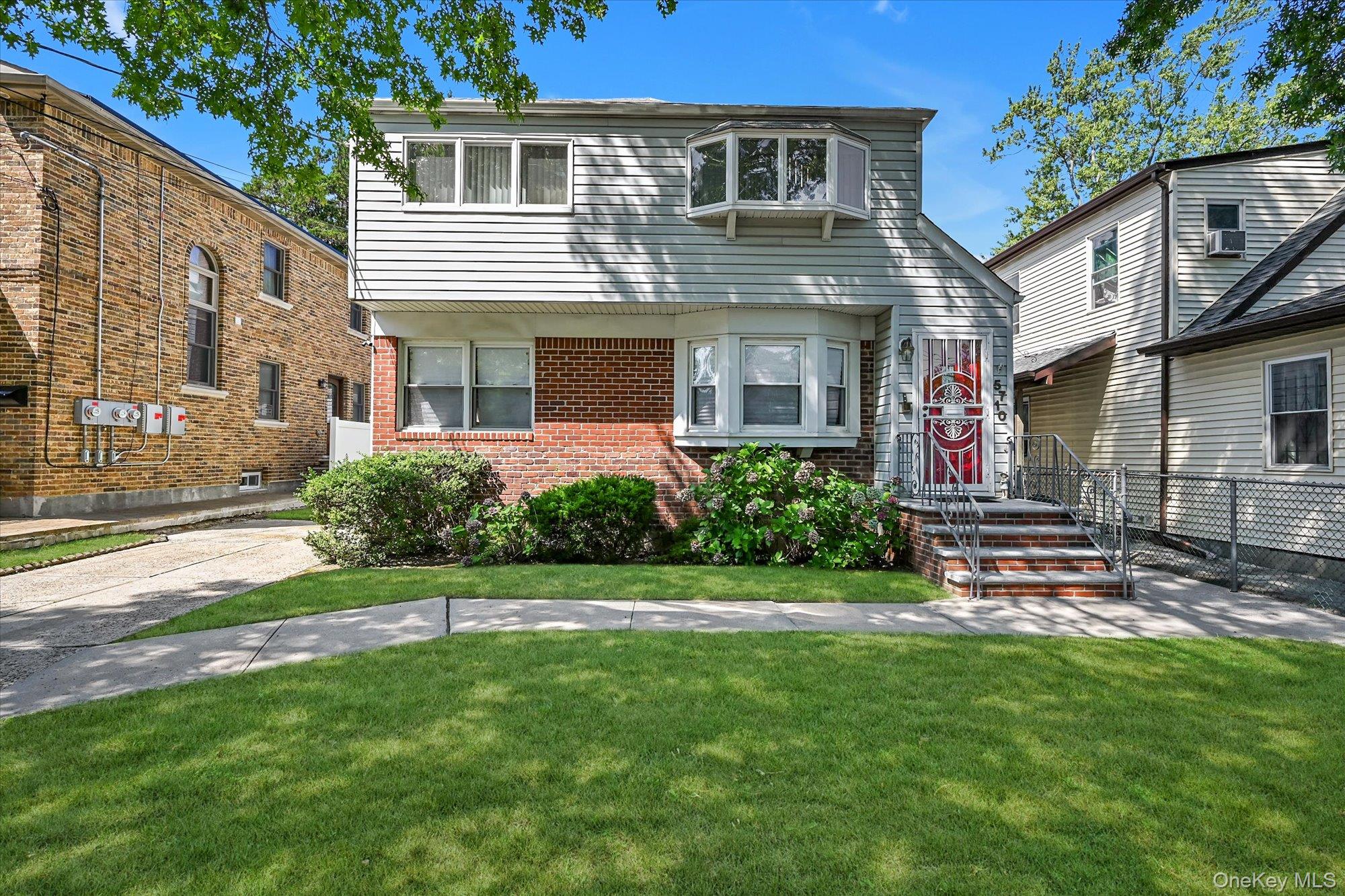 #1 photo, 57-10 253rd Street, Little Neck , NY 11362