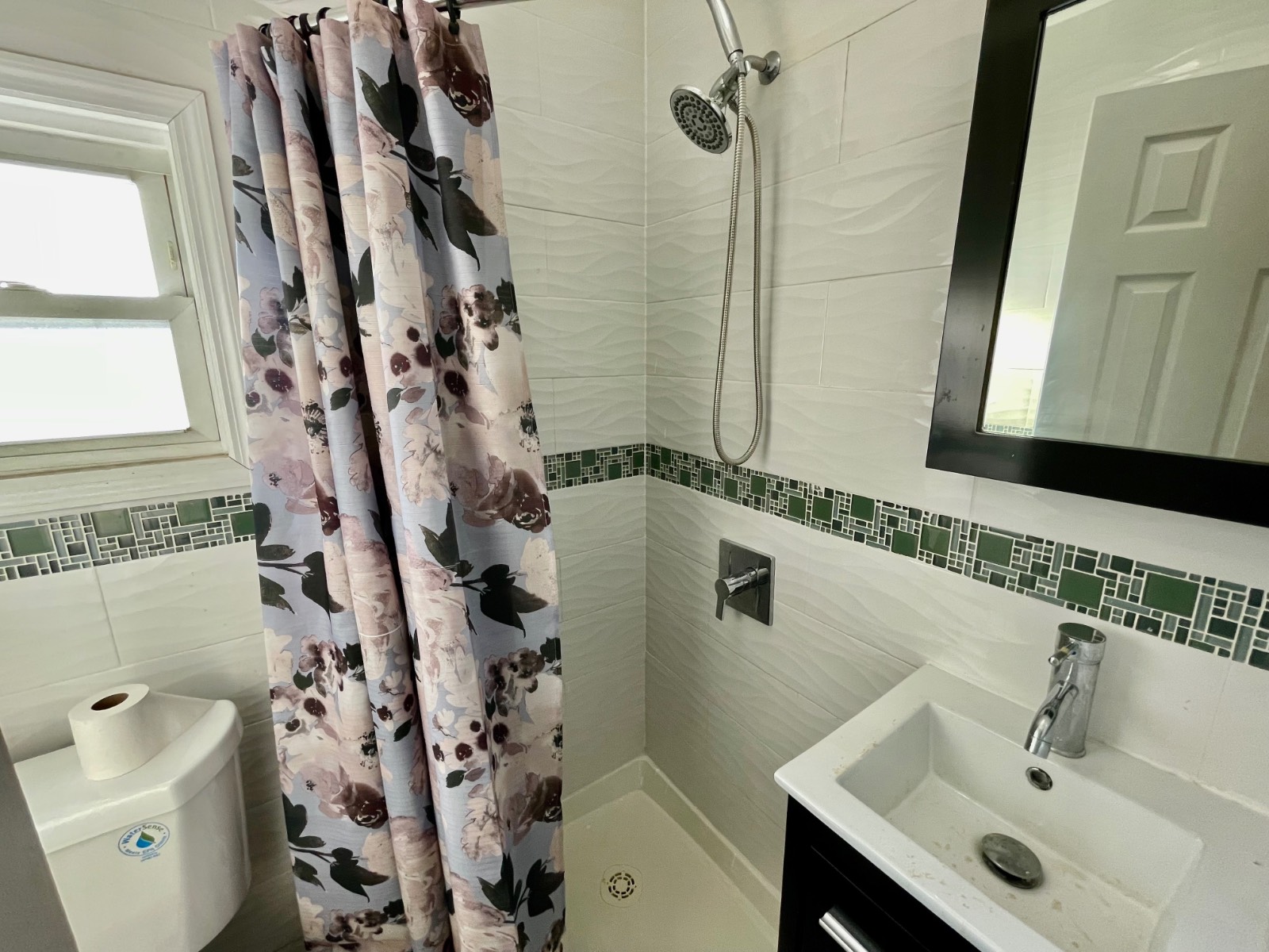 #11 photo, 102-03 Rau Court, クイーンズ区 Howard Beach , NY 11414