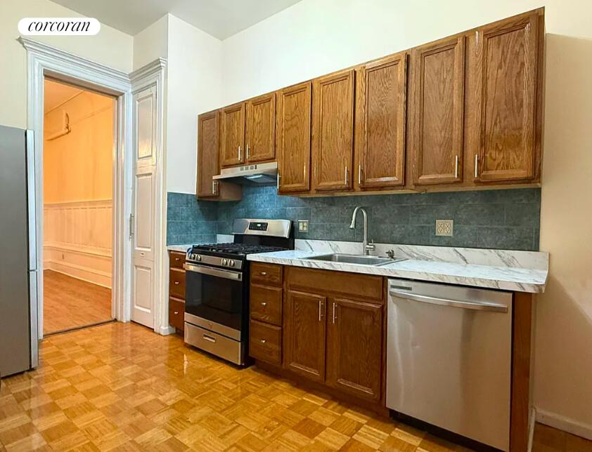 #5 photo, 312 W 98TH Street, マンハッタン Upper West Side , NY 10025