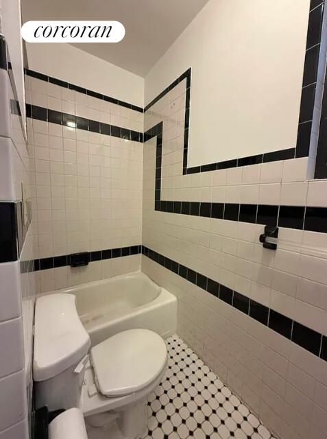 #7 photo, 312 W 98TH Street, マンハッタン Upper West Side , NY 10025