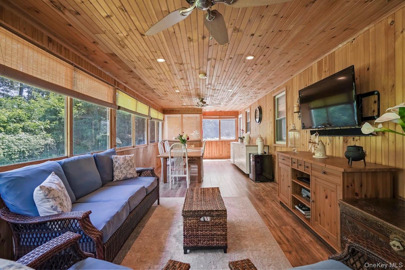 #12 photo, 25 Montague Street, Yonkers , NY 10703