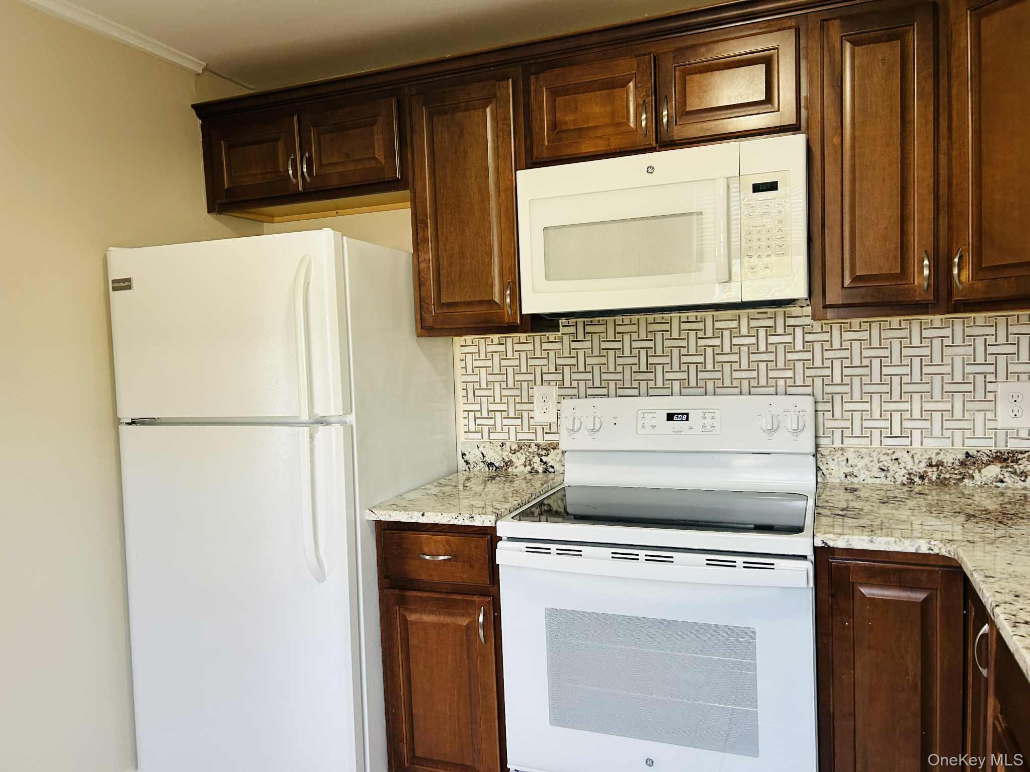 #4 photo, 22 Cozzens Avenue, Highland Falls , NY 10928