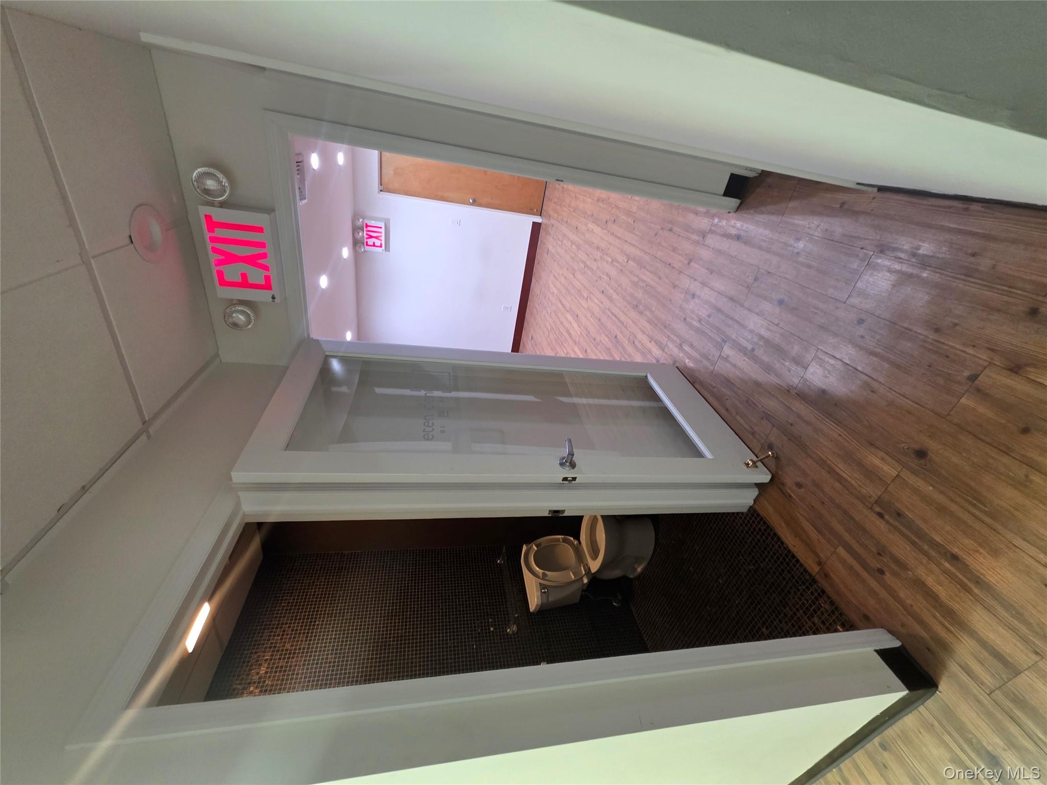 #4 photo, 218-14 Northern Blvd, クイーンズ区 Bayside , NY 11361