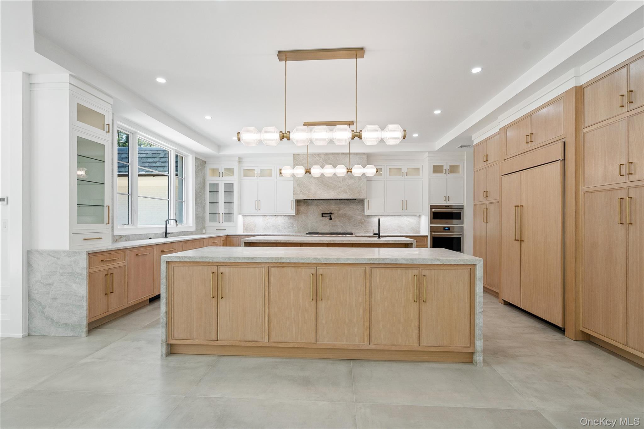 #12 photo, 12 Quaker Ridge Drive, ナッソー郡 Brookville , NY 11545