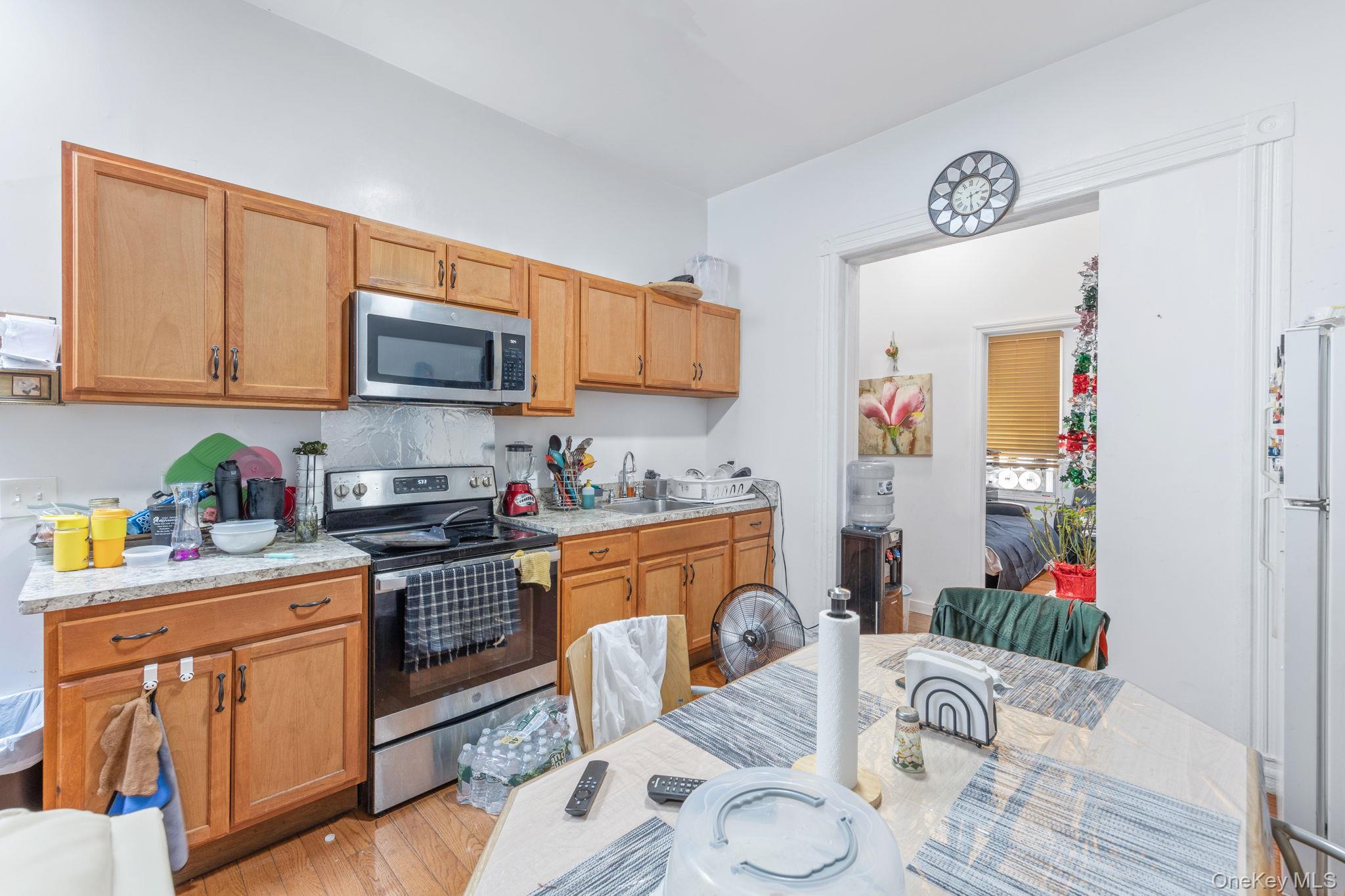 #5 photo, 229 Central Avenue, ブルックリン区 Brooklyn , NY 11221