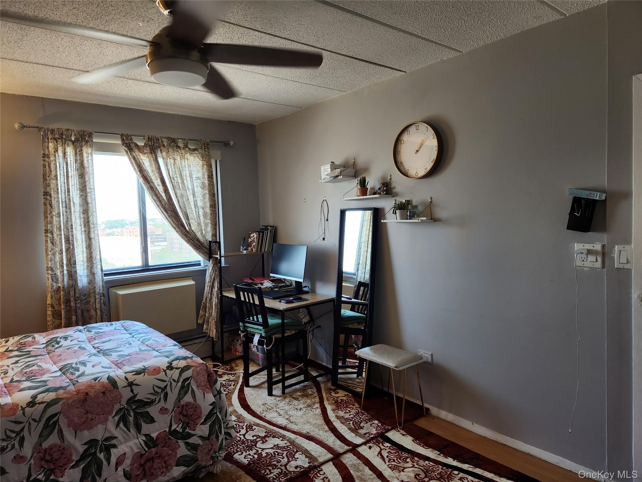 #17 photo, 9229 Queens Boulevard, Rego Park , NY 11374