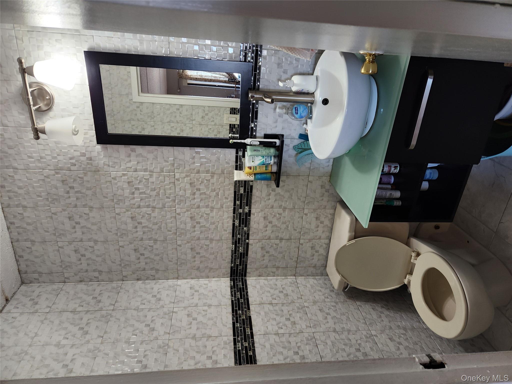 #20 photo, 9229 Queens Boulevard, Rego Park , NY 11374