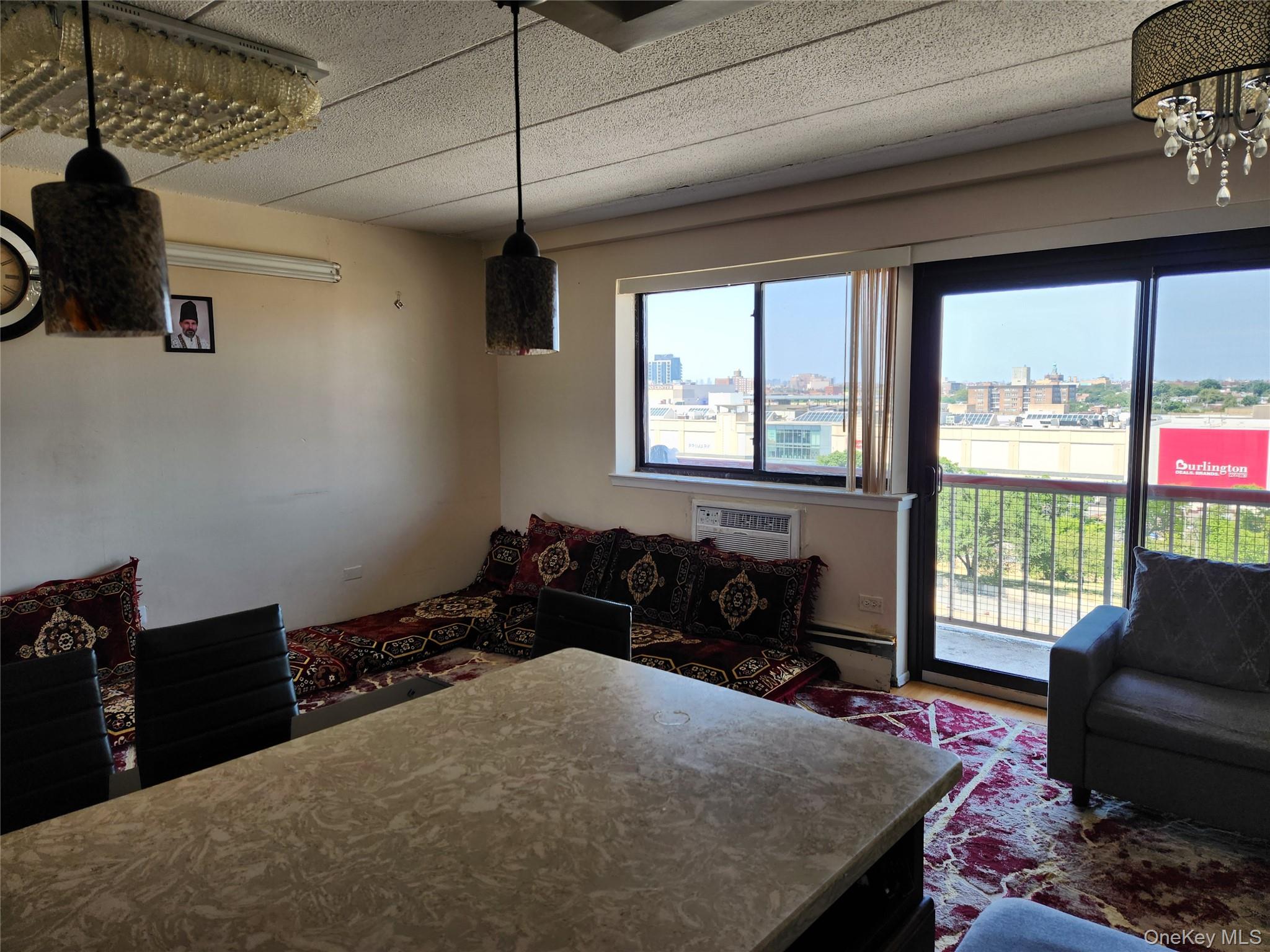 #8 photo, 9229 Queens Boulevard, Rego Park , NY 11374