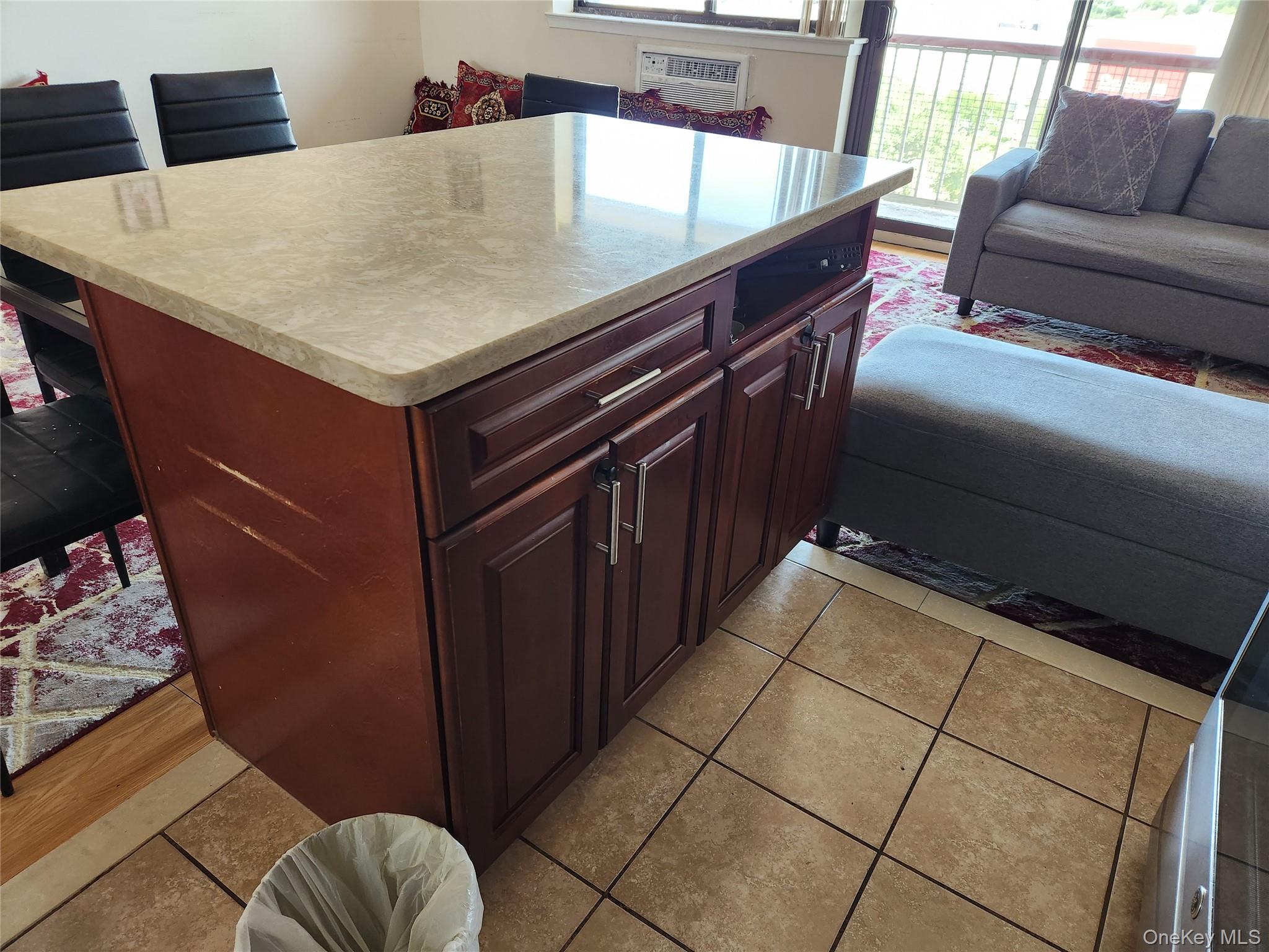 #9 photo, 9229 Queens Boulevard, Rego Park , NY 11374