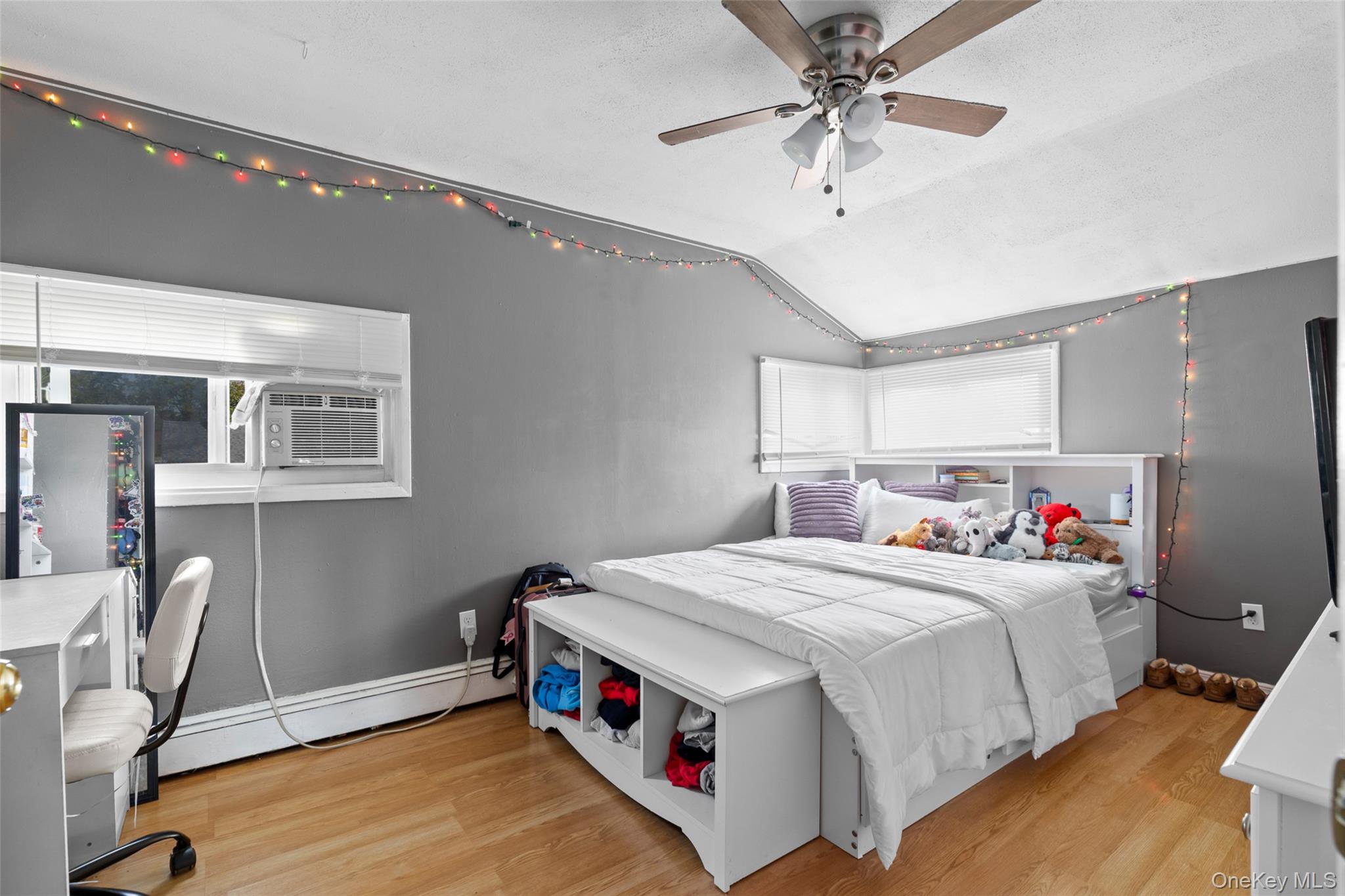 #20 photo, 6 Downhill Lane, Нассау ‖ Wantagh , NY 11793