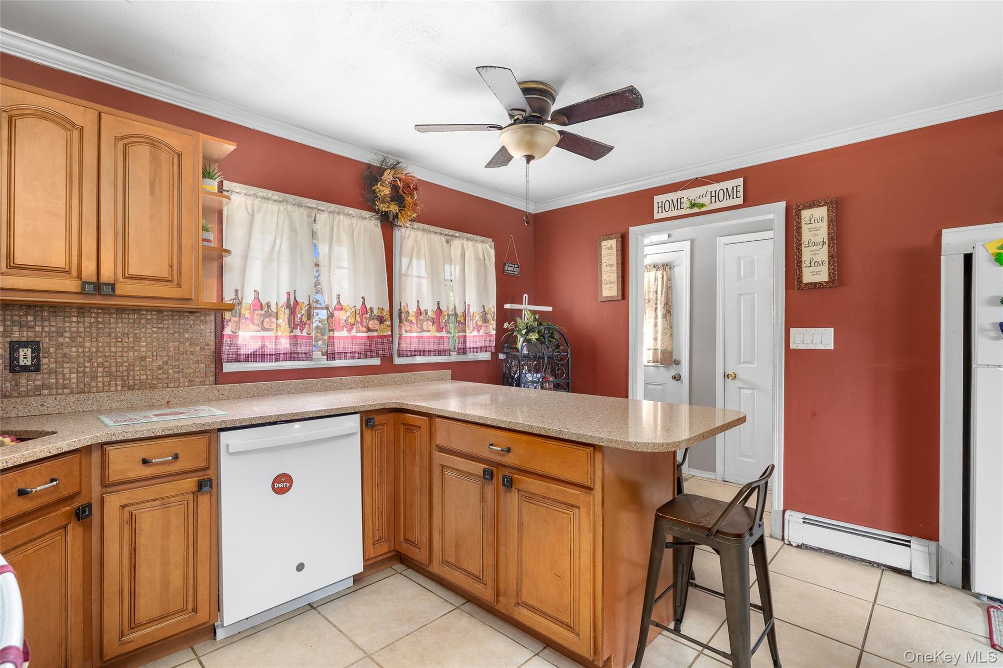 #4 photo, 6 Downhill Lane, Нассау ‖ Wantagh , NY 11793