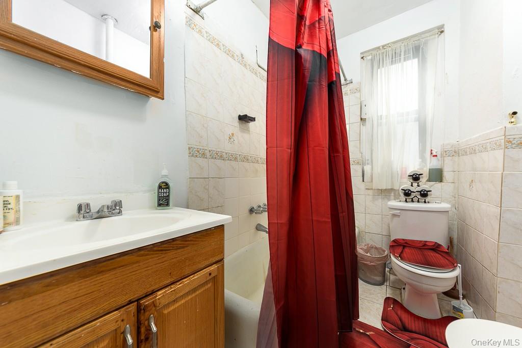 #8 photo, 1165 Fulton Avenue, ブロンクス区 Bronx , NY 10456