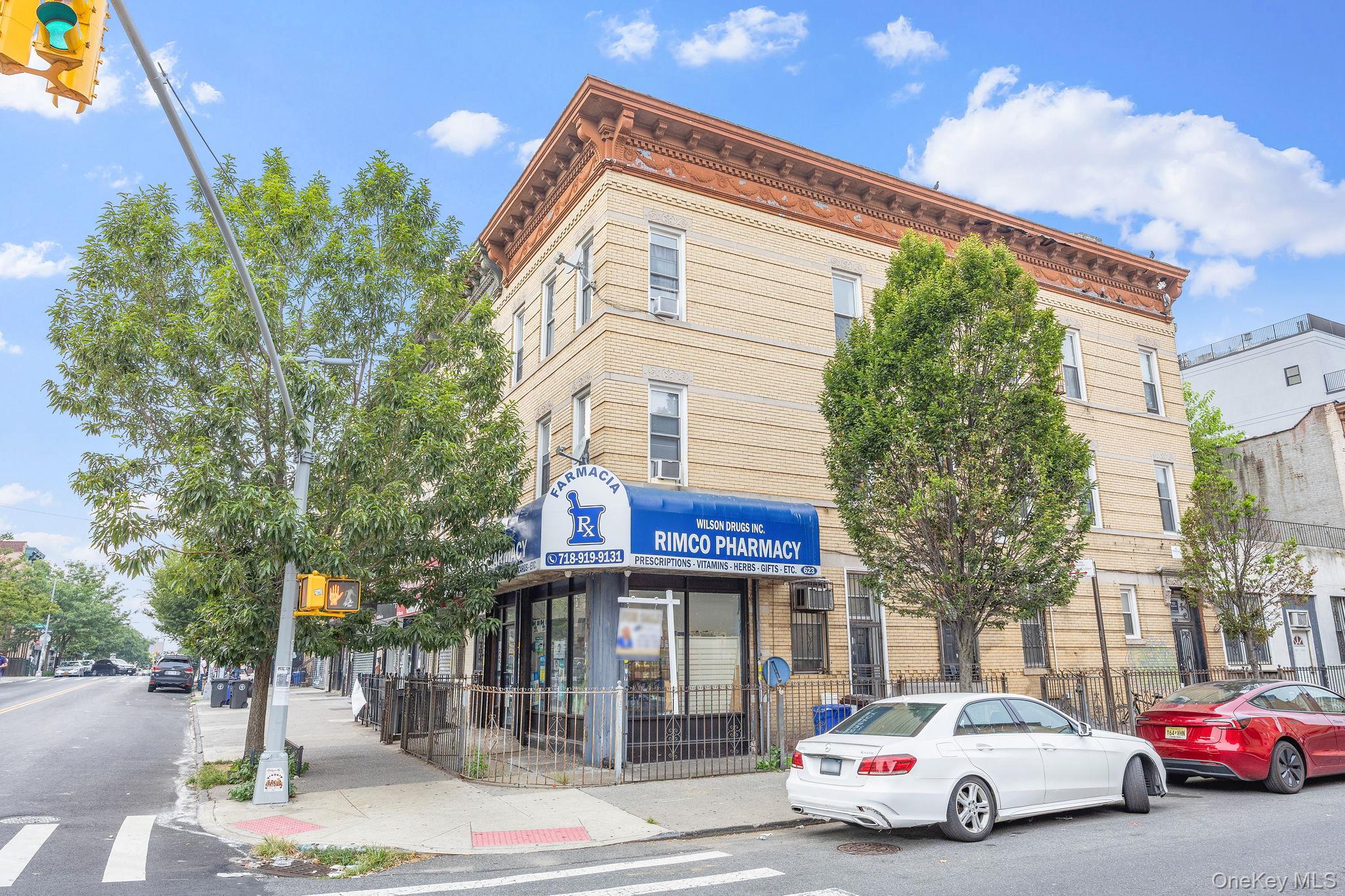 #2 photo, 623 Wilson Avenue, ブルックリン区 Brooklyn , NY 11207