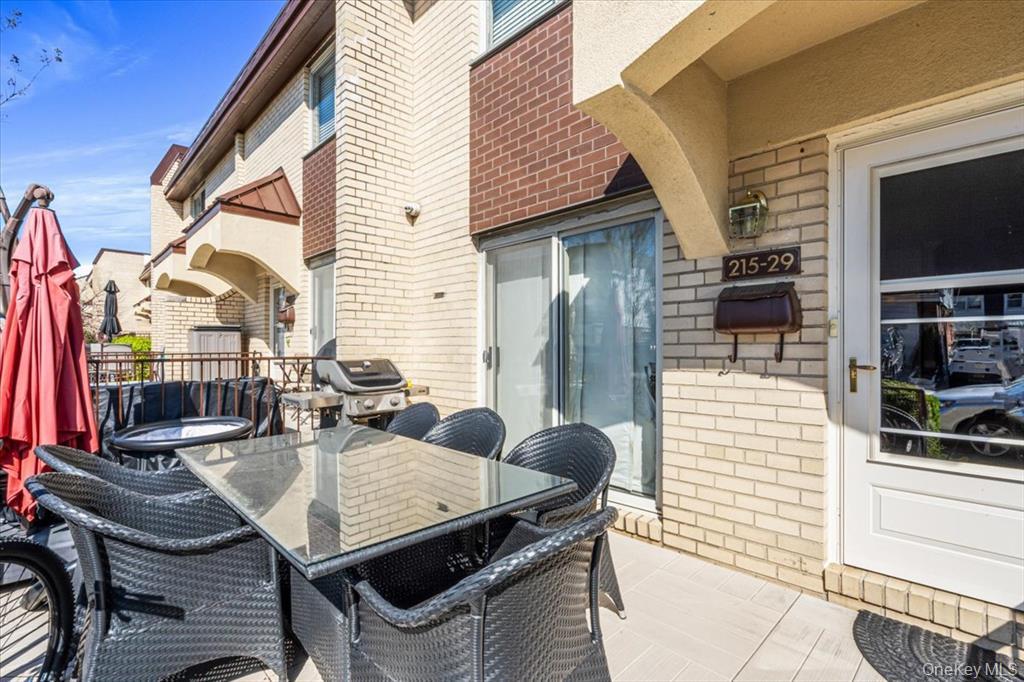 #2 photo, 215-29 23rd Avenue, クイーンズ区 Bayside , NY 11360