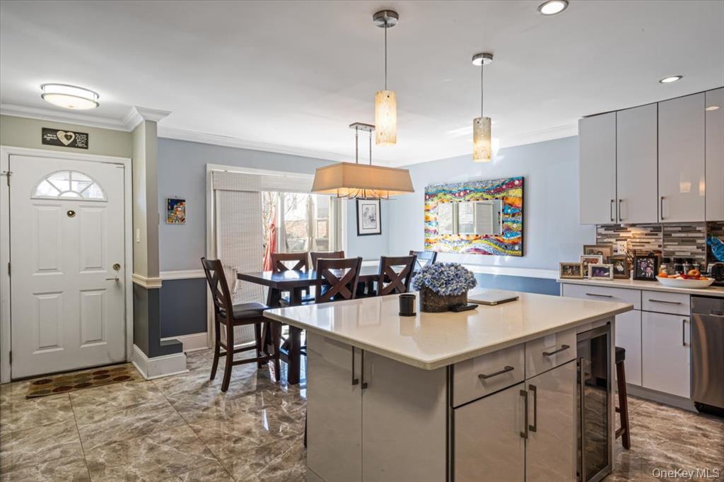 #6 photo, 215-29 23rd Avenue, クイーンズ区 Bayside , NY 11360