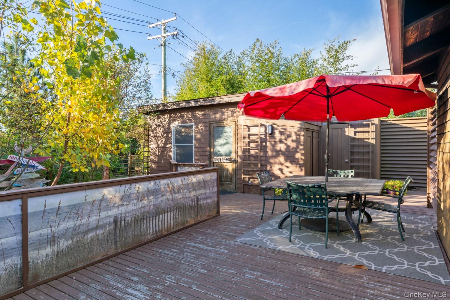 #7 photo, 19 Crescent Avenue, サフォーク郡 Seaview , NY 11770