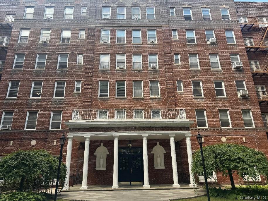 #4 photo, 141-25 Northern Boulevard, クイーンズ区 Flushing , NY 11354