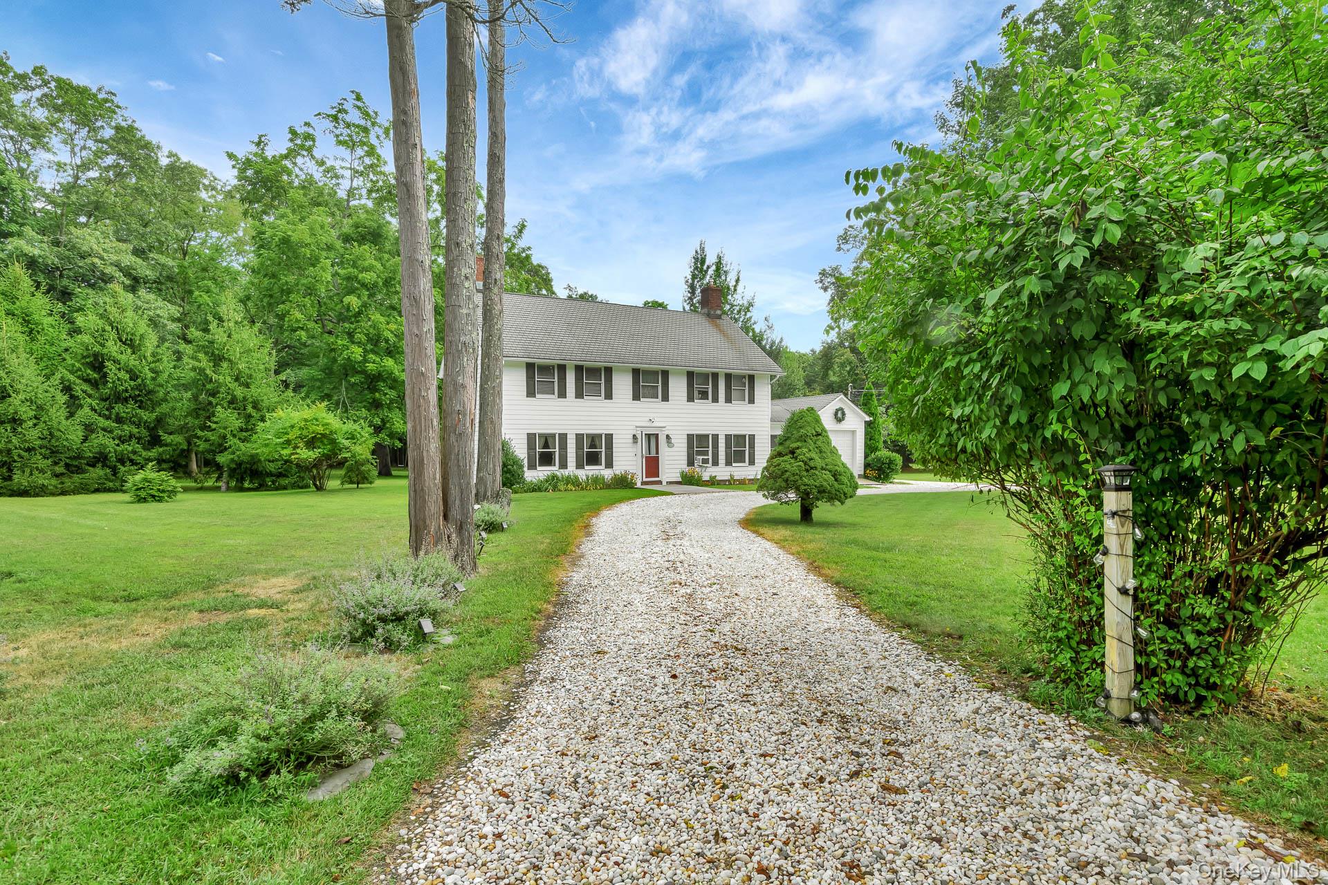 #4 photo, 127 North Street, サフォーク郡 Manorville , NY 11949